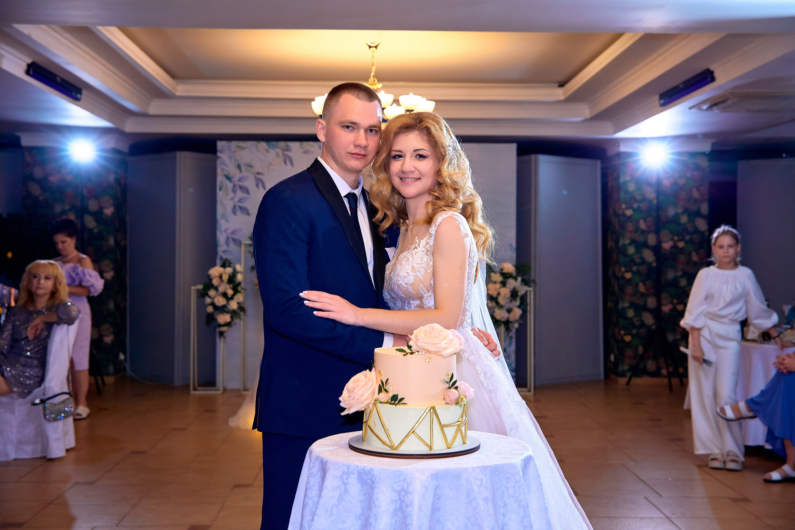 Свадебная фотосессия фотограф на свадьбу. Свадебный фотограф в Тольятти Жигулевске и Самаре Пономарев Евгений