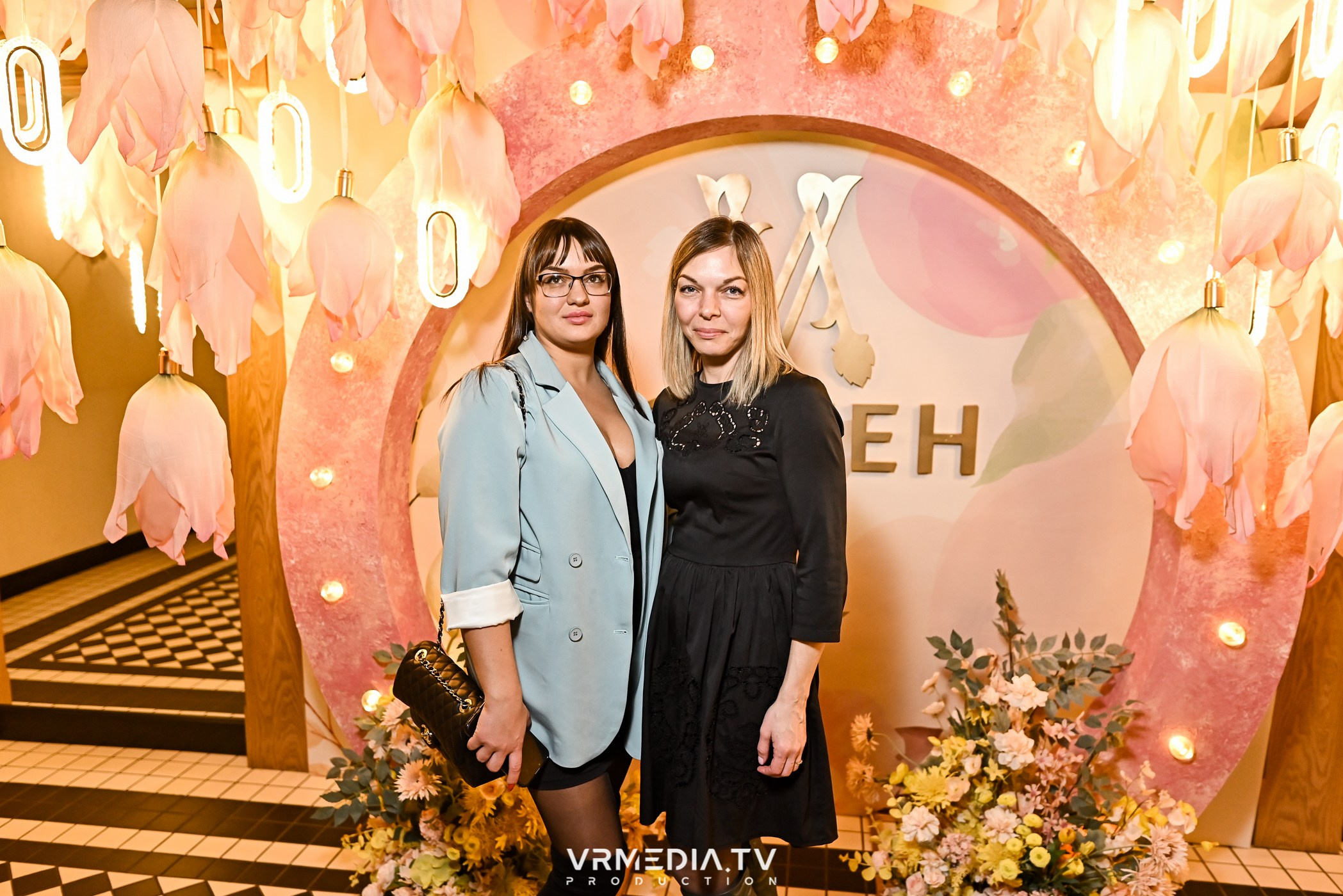 Международный женский день в ресторане «Мюнхен»