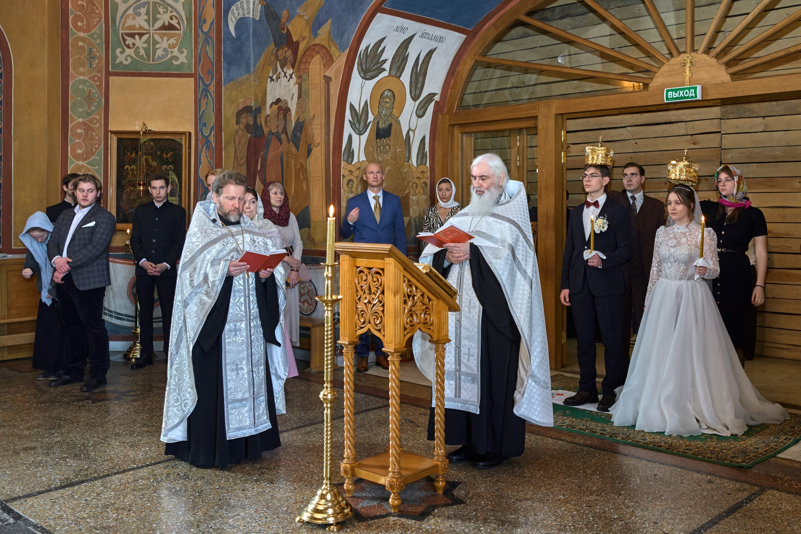 Венчание. Свадебный Семейный и детский фотограф из Москвы Виталий Мишутин