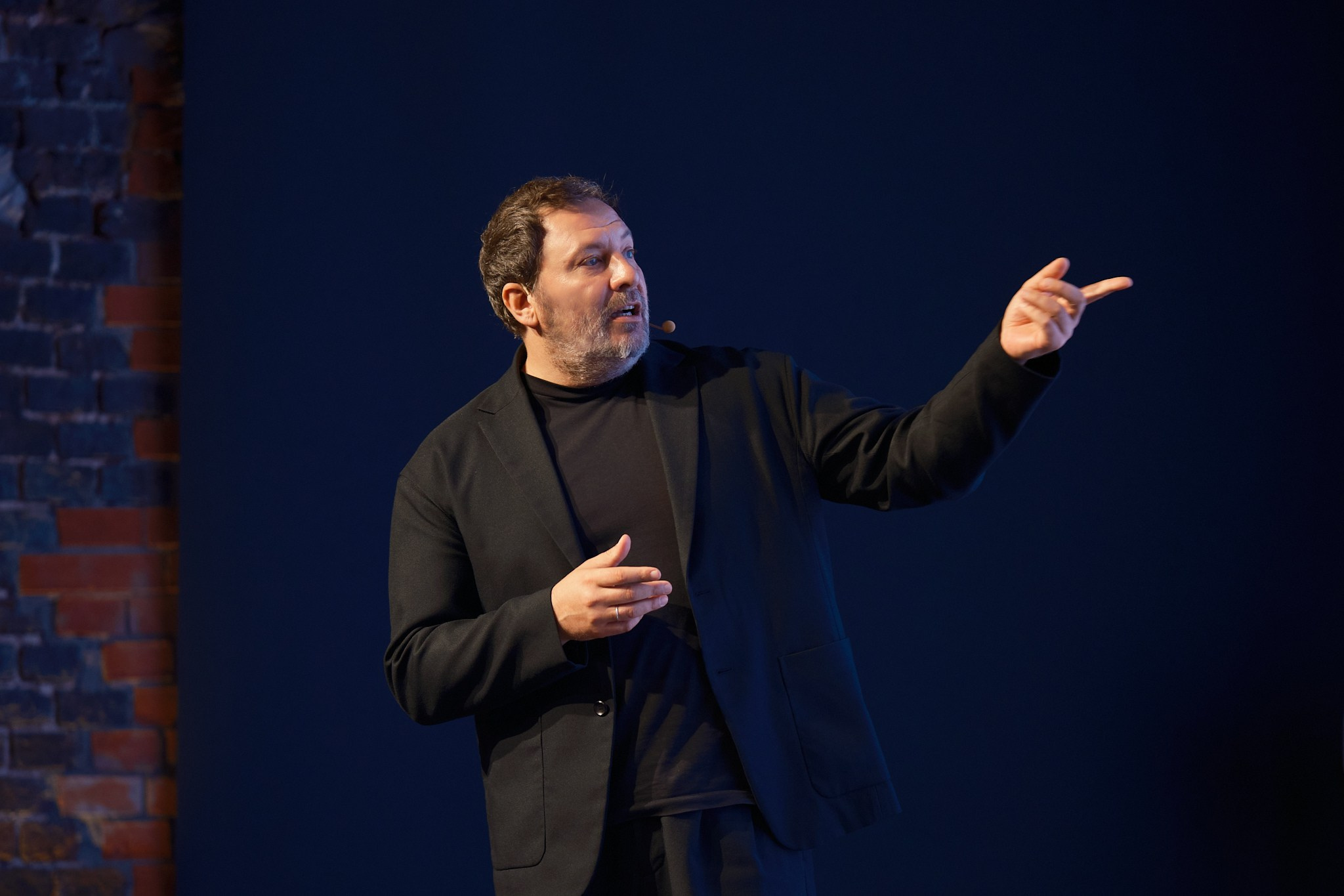 ЧТИВО х Точка Банк «ЭКОНОМИКА ВРЕМЕНИ» (©ЧТИВО). Профессиональный фотограф в Москве Павел Жданов