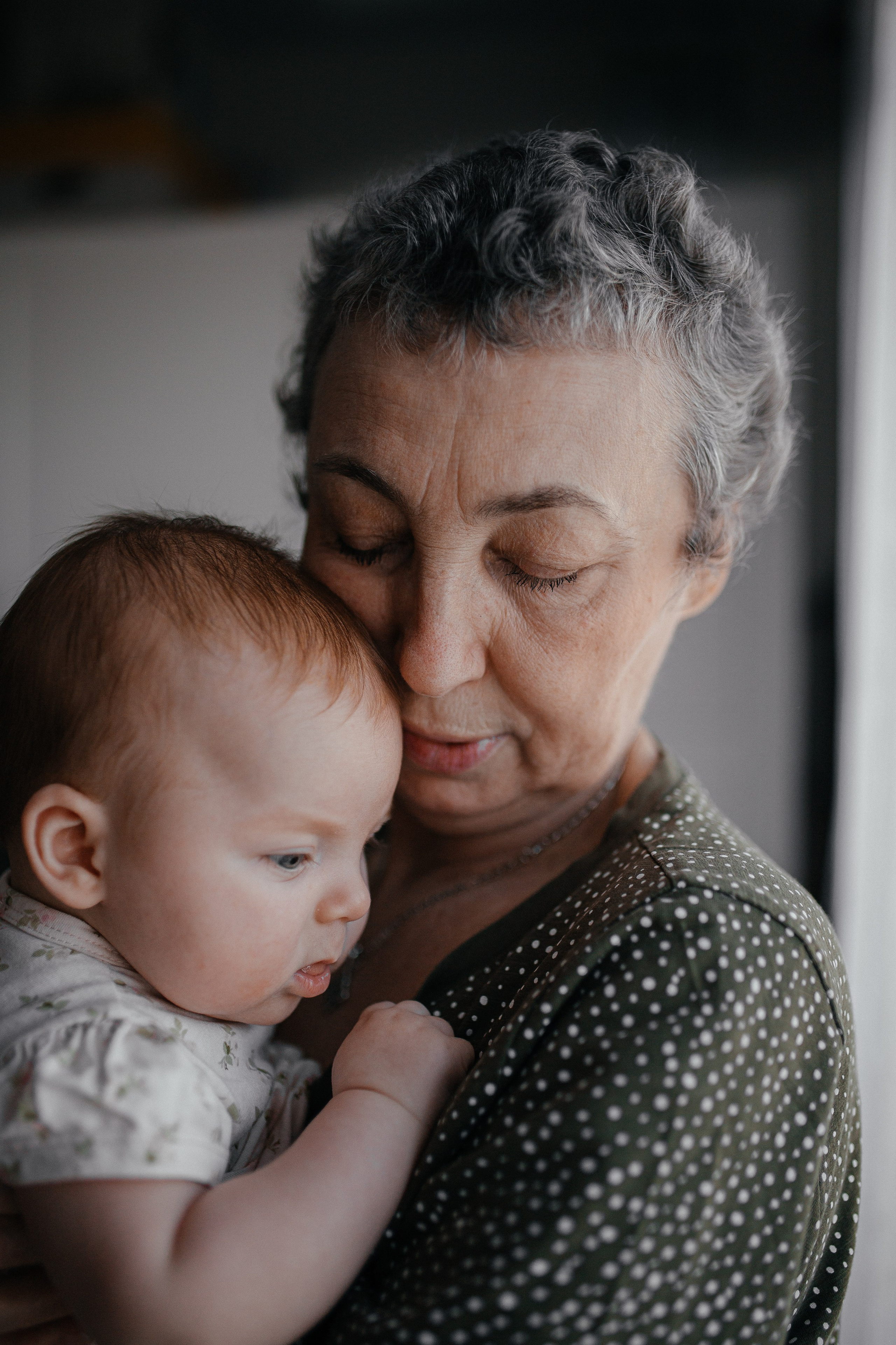 Бабушка Ира, Александр, Анастасия, Анна и Ева. Елена Семейный фотограф Санкт-Петербург