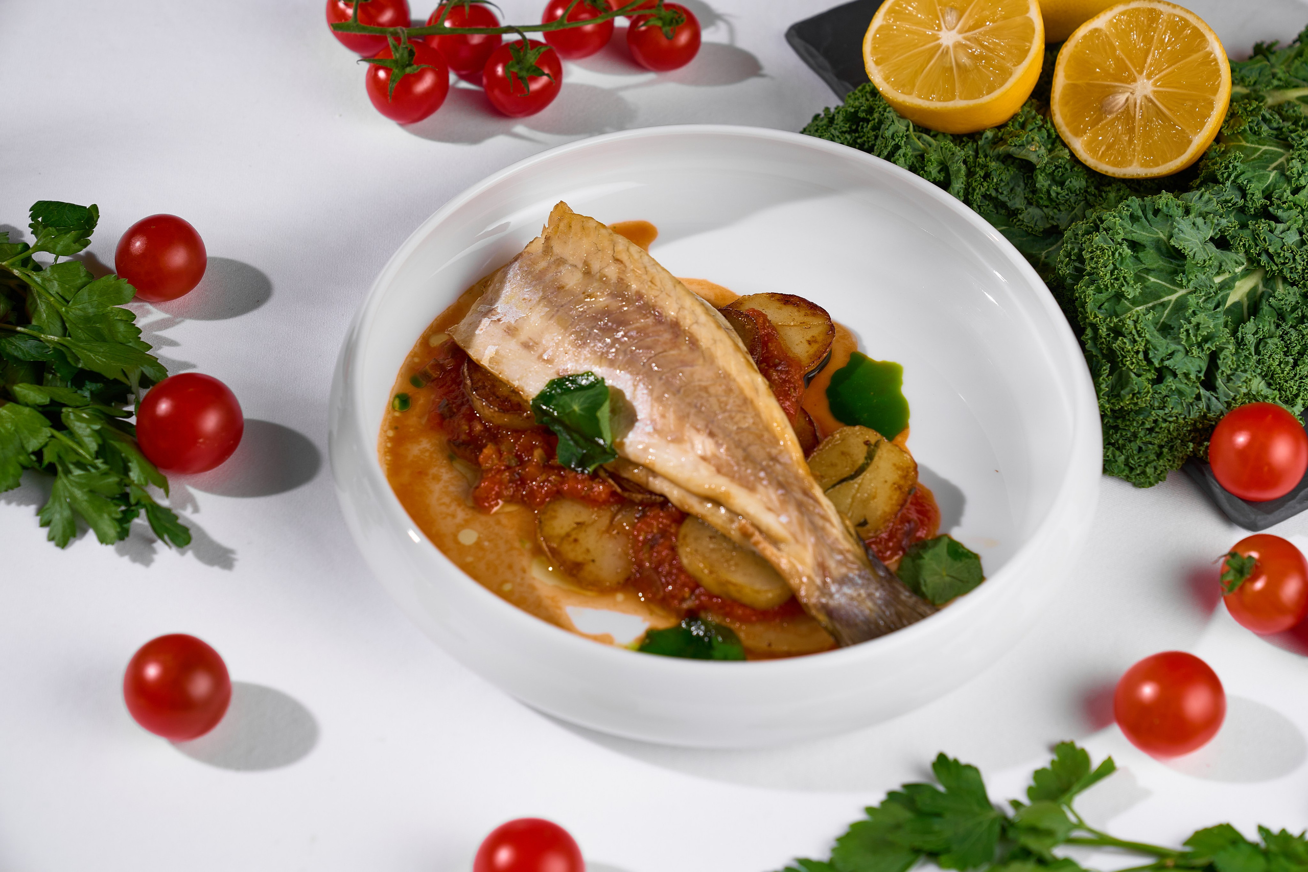 COSMOS ITALY — СЪЕМКА МЕНЮ