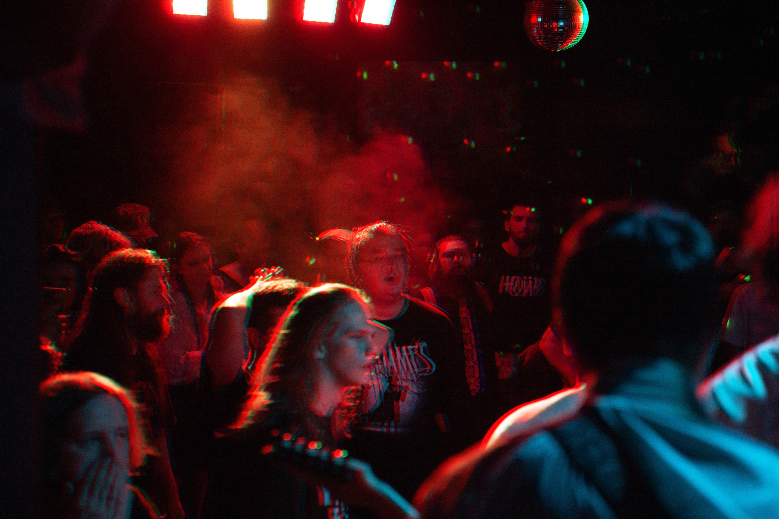 Осень Чёрная. Аферист|Мотыга. Концертный и репортажный фотограф в Санкт-Петербурге Слава Пахомов