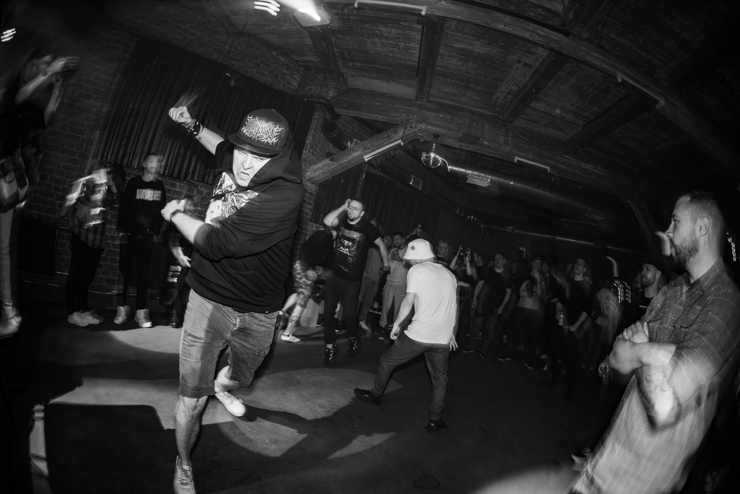 ОМУТ ГИГ|Zoccolo 2.0. Концертный и репортажный фотограф в Санкт-Петербурге Слава Пахомов