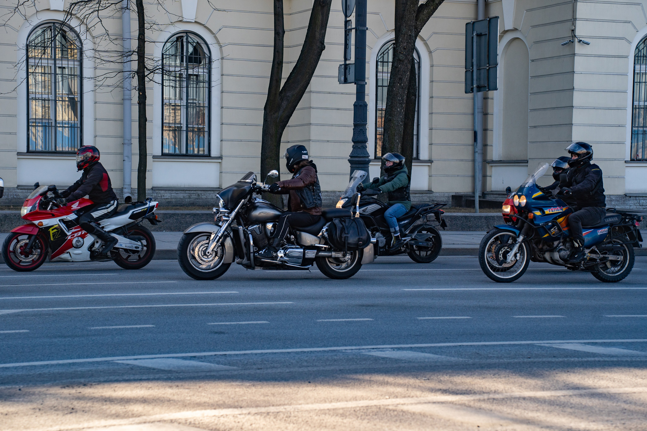 Весенний прохват мотоклуба Normans Riders MC. Концертный и репортажный фотограф в Санкт-Петербурге Слава Пахомов