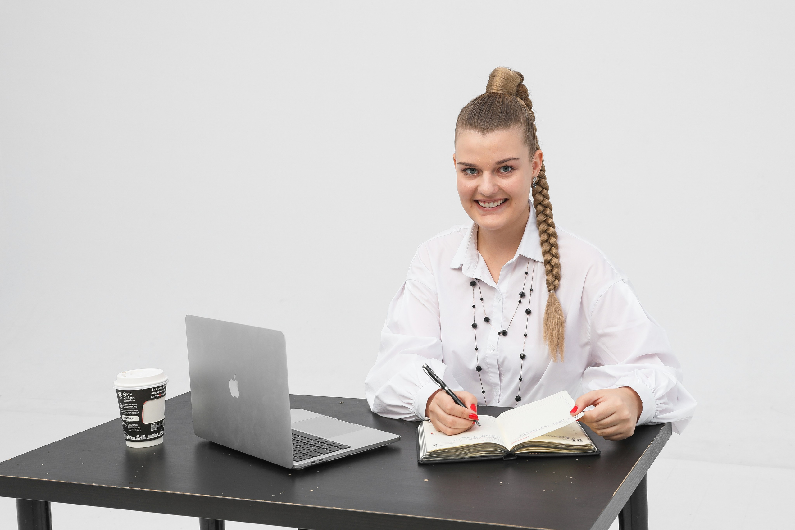 Федеральная компания GLEBOVA GLOBAL. Photographer Viktoriya Markushina «My world throug»