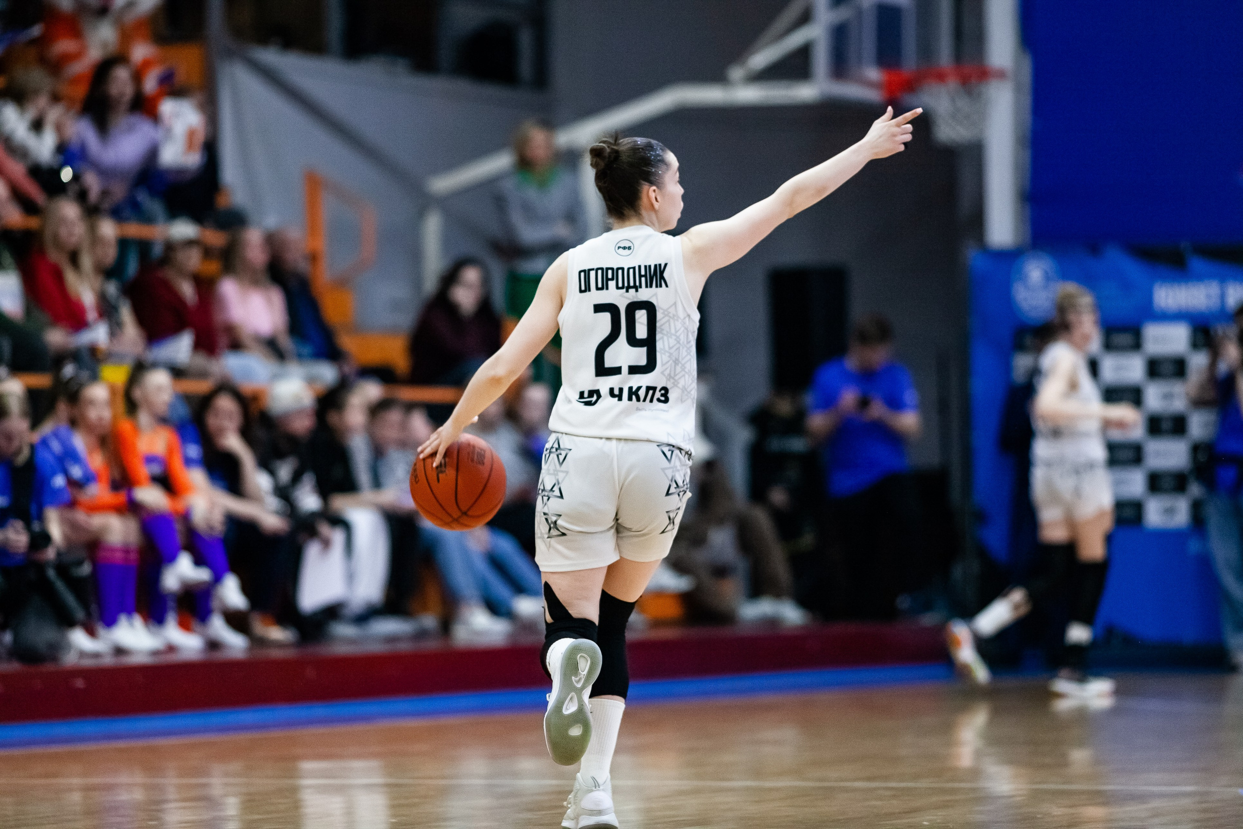 Славянка — Юность. Фотография