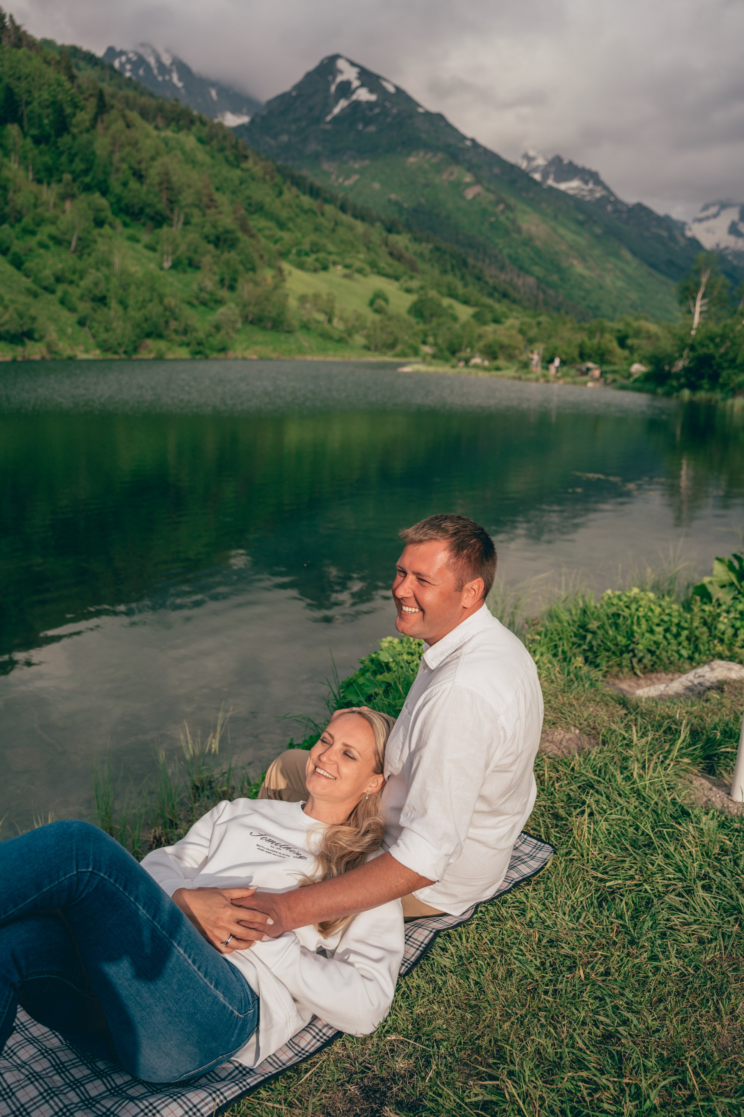 Съемка для брендов одежды КМВ Пятигорск, Железноводск, Ессентуки, Кисловодск Архыз Домбай Фотосессия. Фотограф КМВ|ГОРЫ Пятигорск Железноводск Ессентуки Кисловодск Домбай Архыз Эльбрус