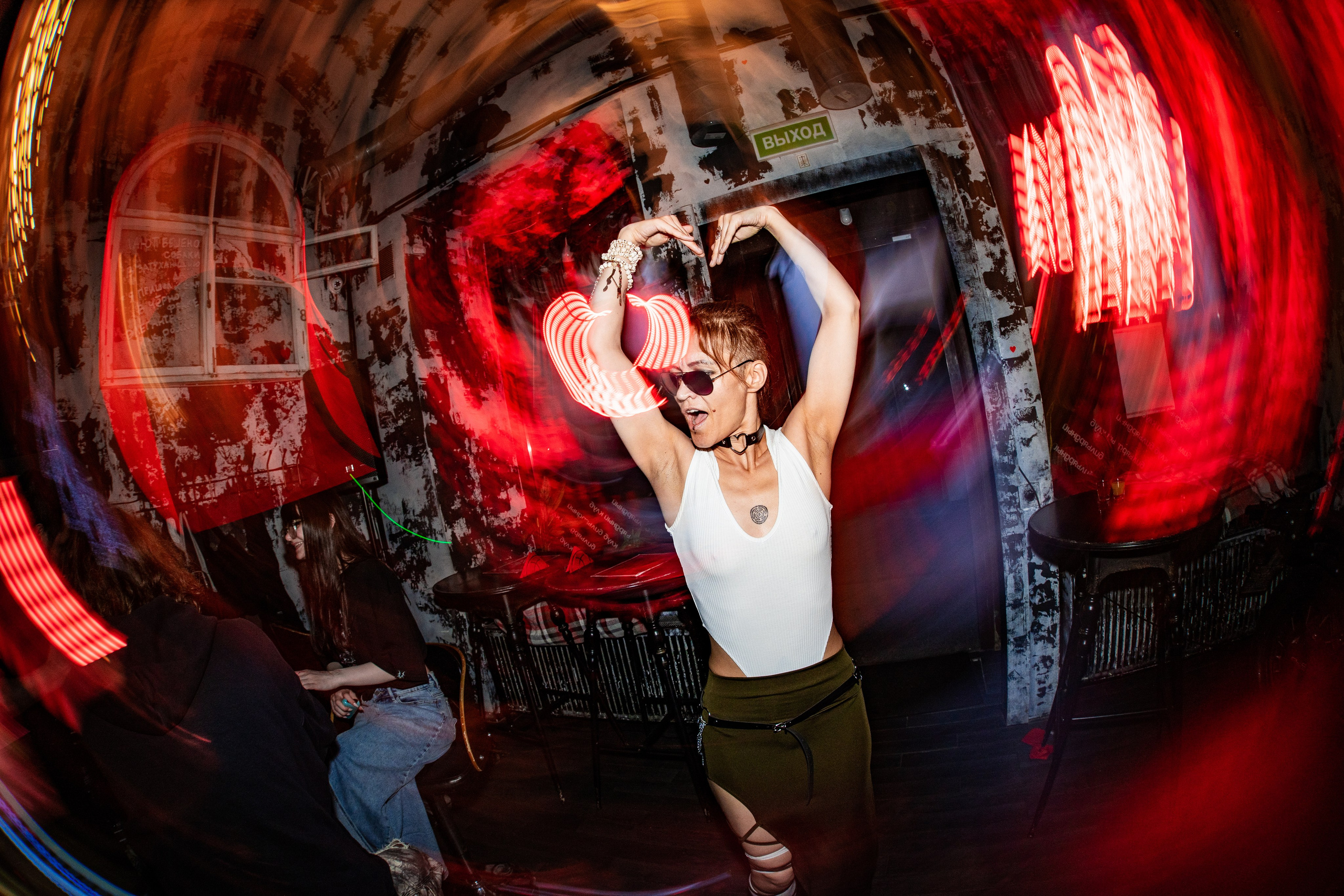 Панк-вечеринка в Баре разбитых сердец. Концертный и репортажный фотограф в Санкт-Петербурге Слава Пахомов