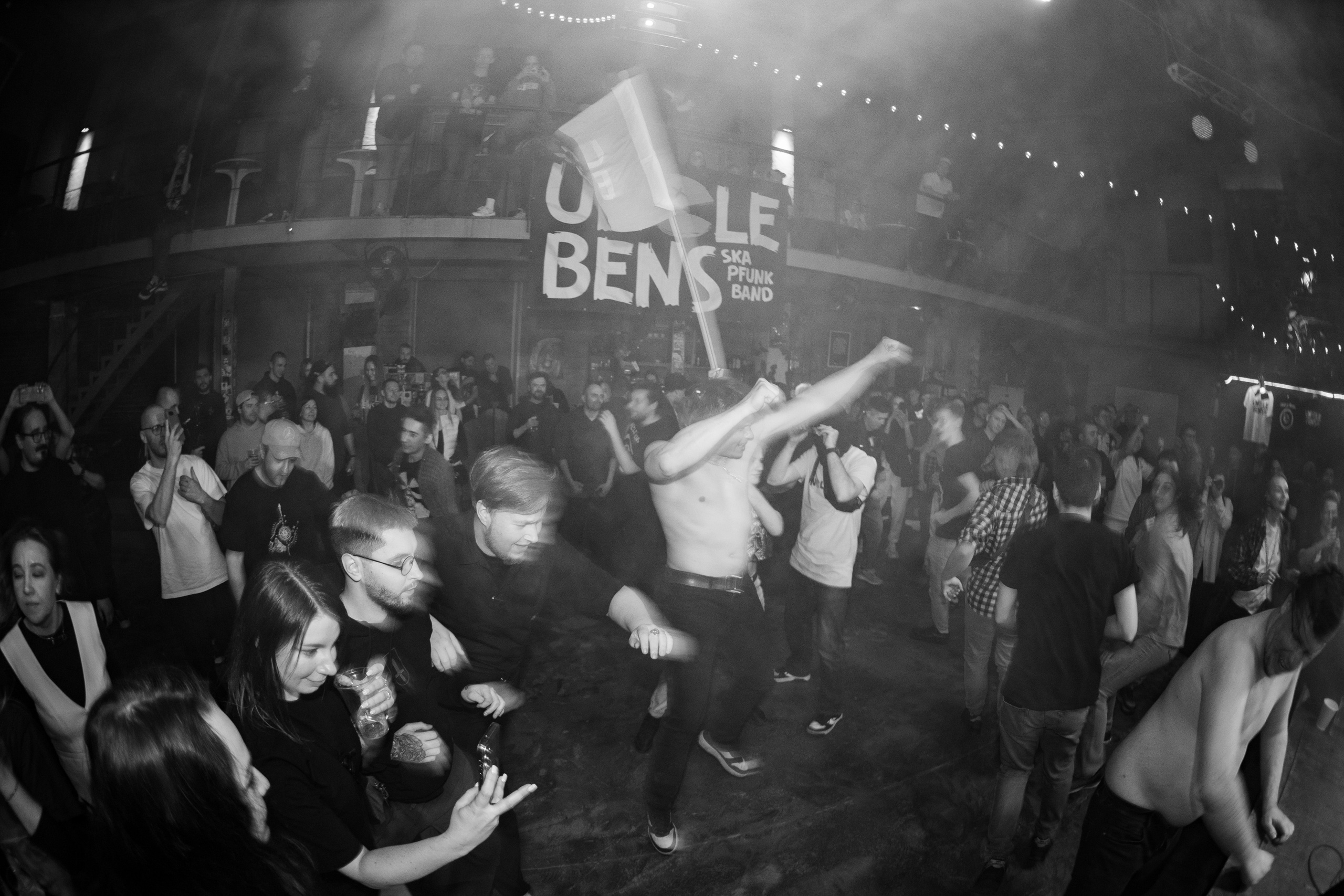 Uncle Bens: 20 лет дружбы|Ласточка. Концертный и репортажный фотограф в Санкт-Петербурге Слава Пахомов