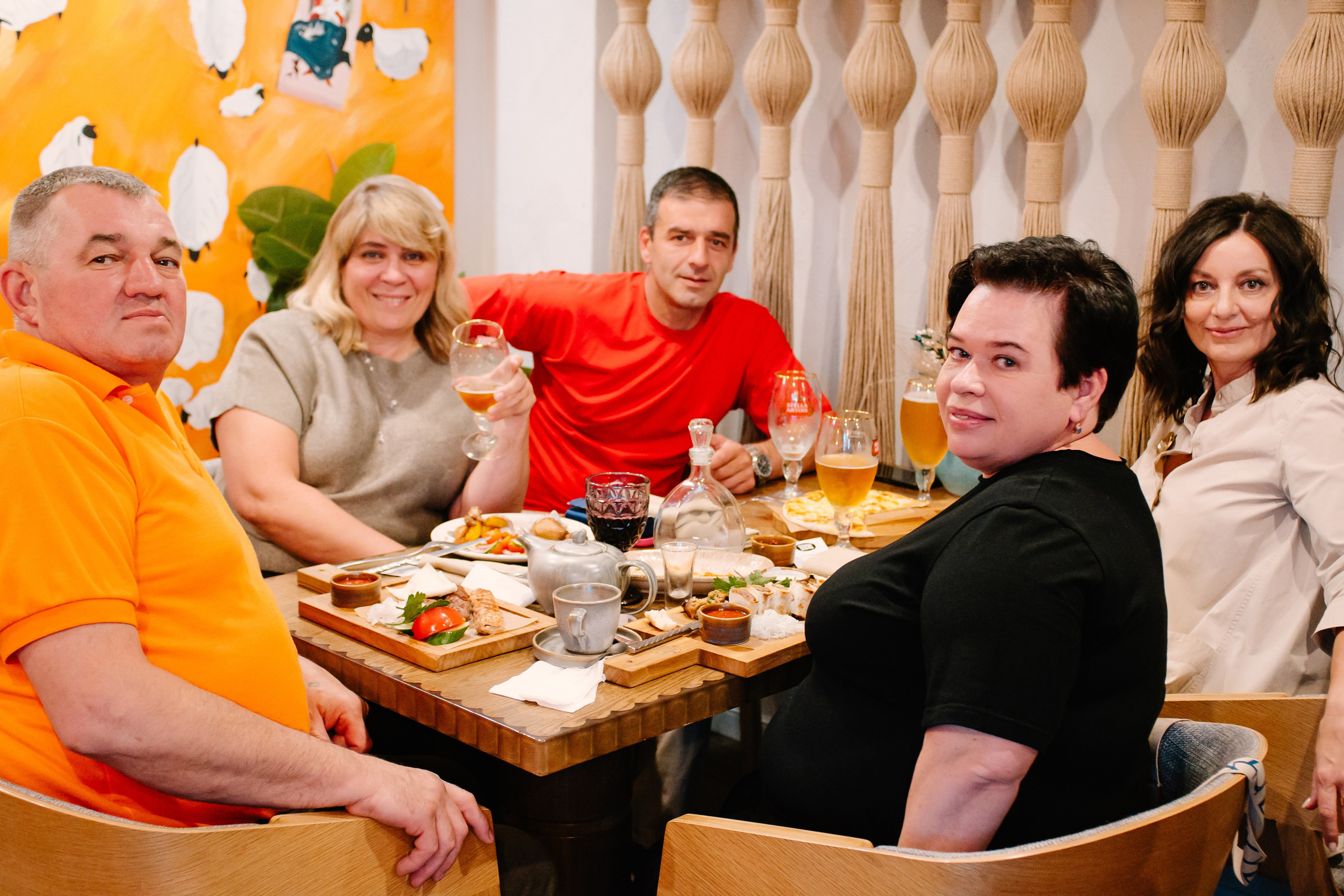 1 год ресторану Аджикинежаль. Фотограф в Челябинске Любовь Денисенко