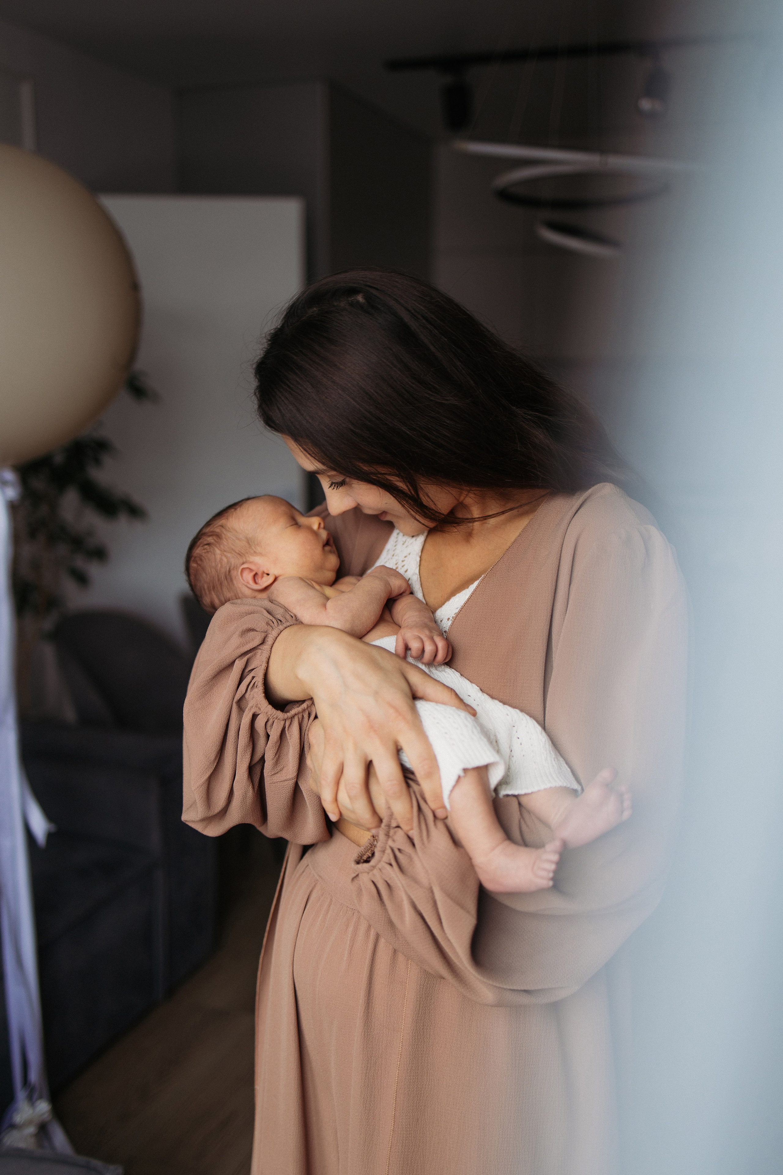 Фотосессия с новорожденным дома. Семейный фотограф в Москве Марина Петра