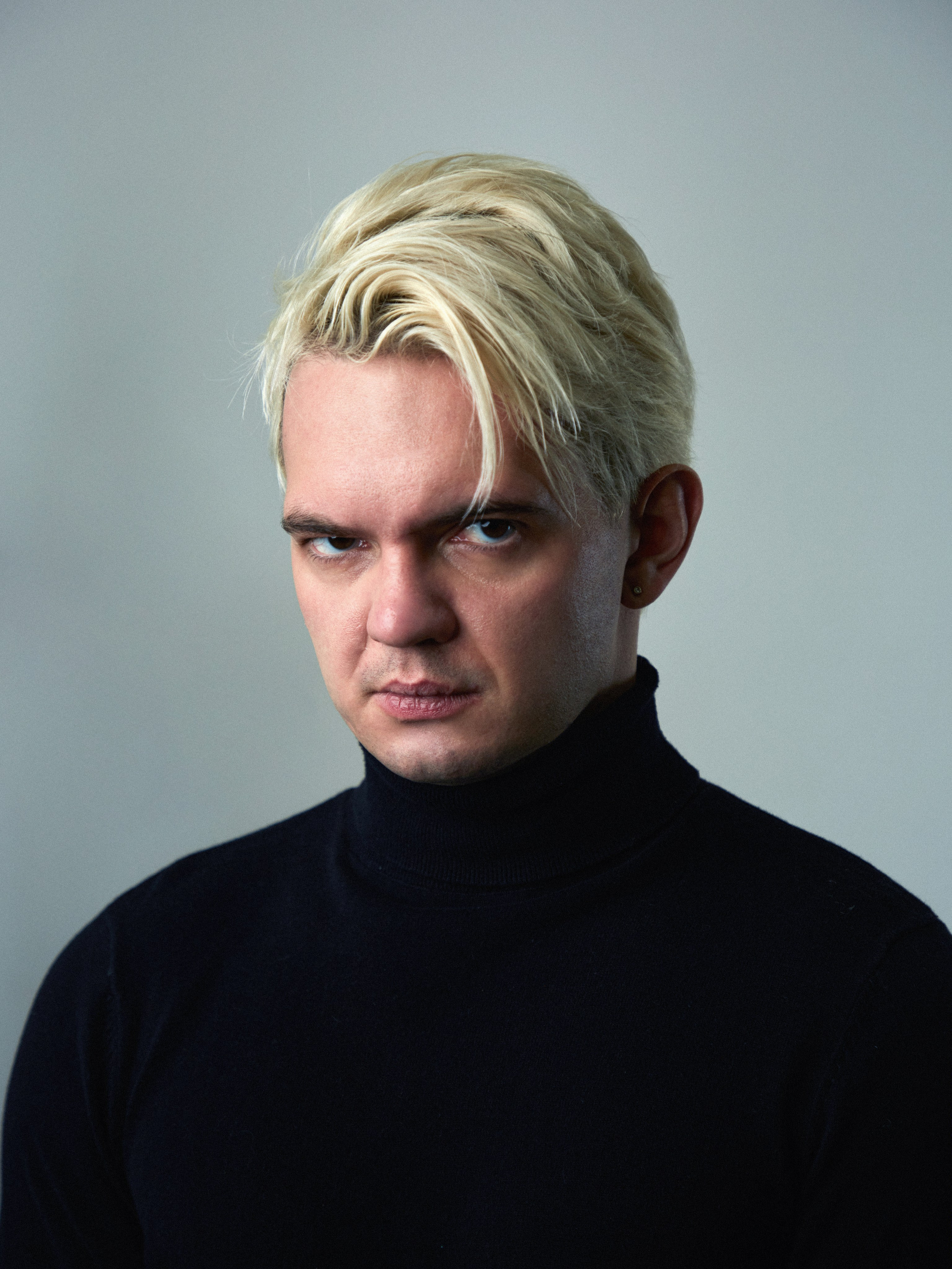 Portraits. Andrew Valmus