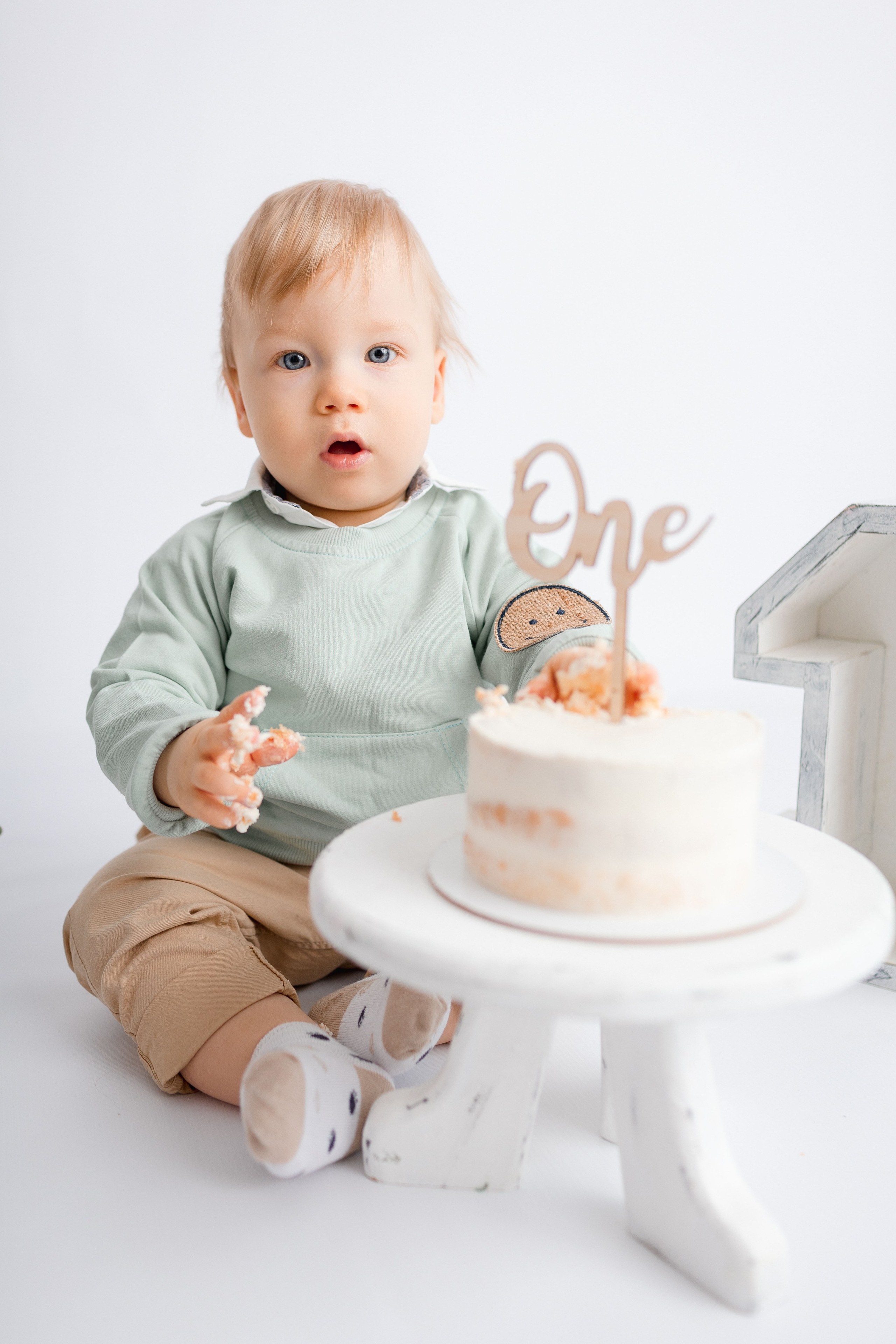 Годик стандарт. Newborn Фотограф в Твери