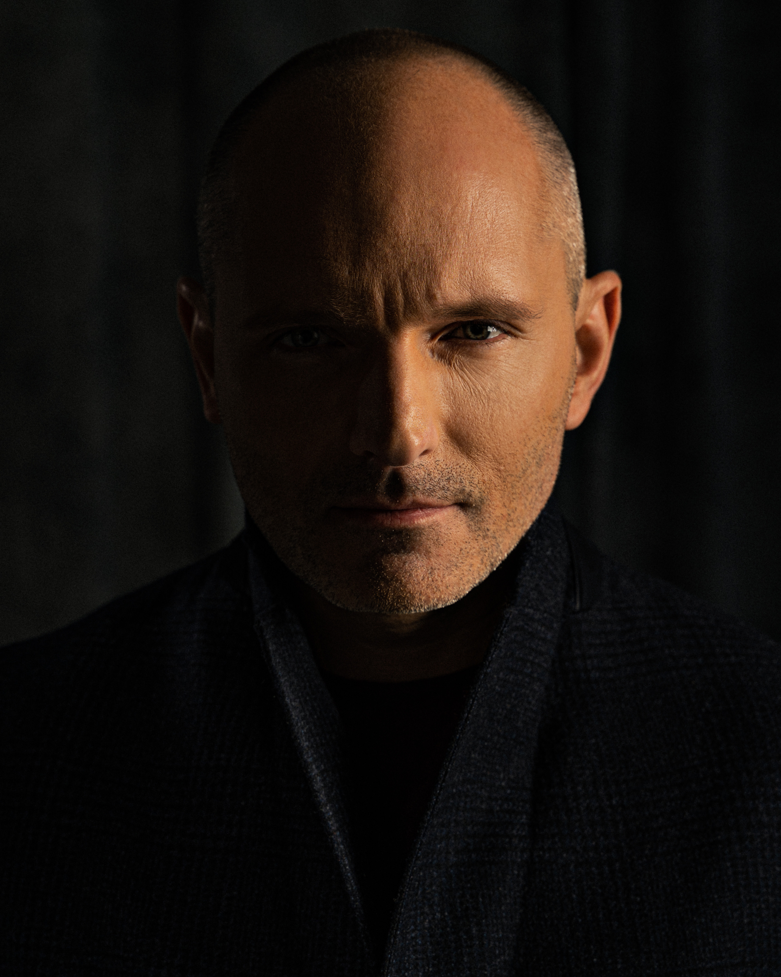 Студийная фотосессия. Фотограф Антон Рожин Москва