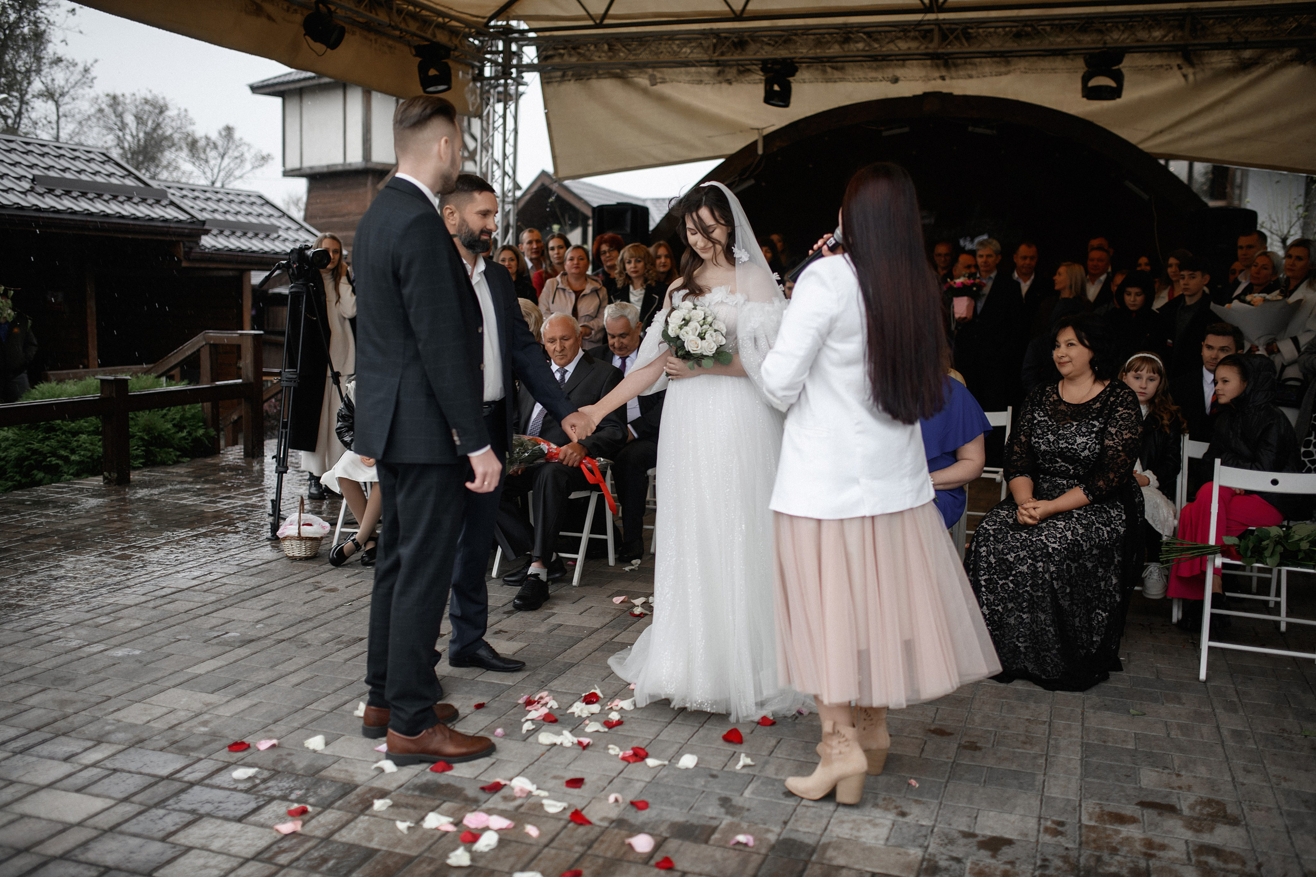 Александр и Александра. Свадебный фотограф Белгород Валуйки Старый Оскол Воронеж