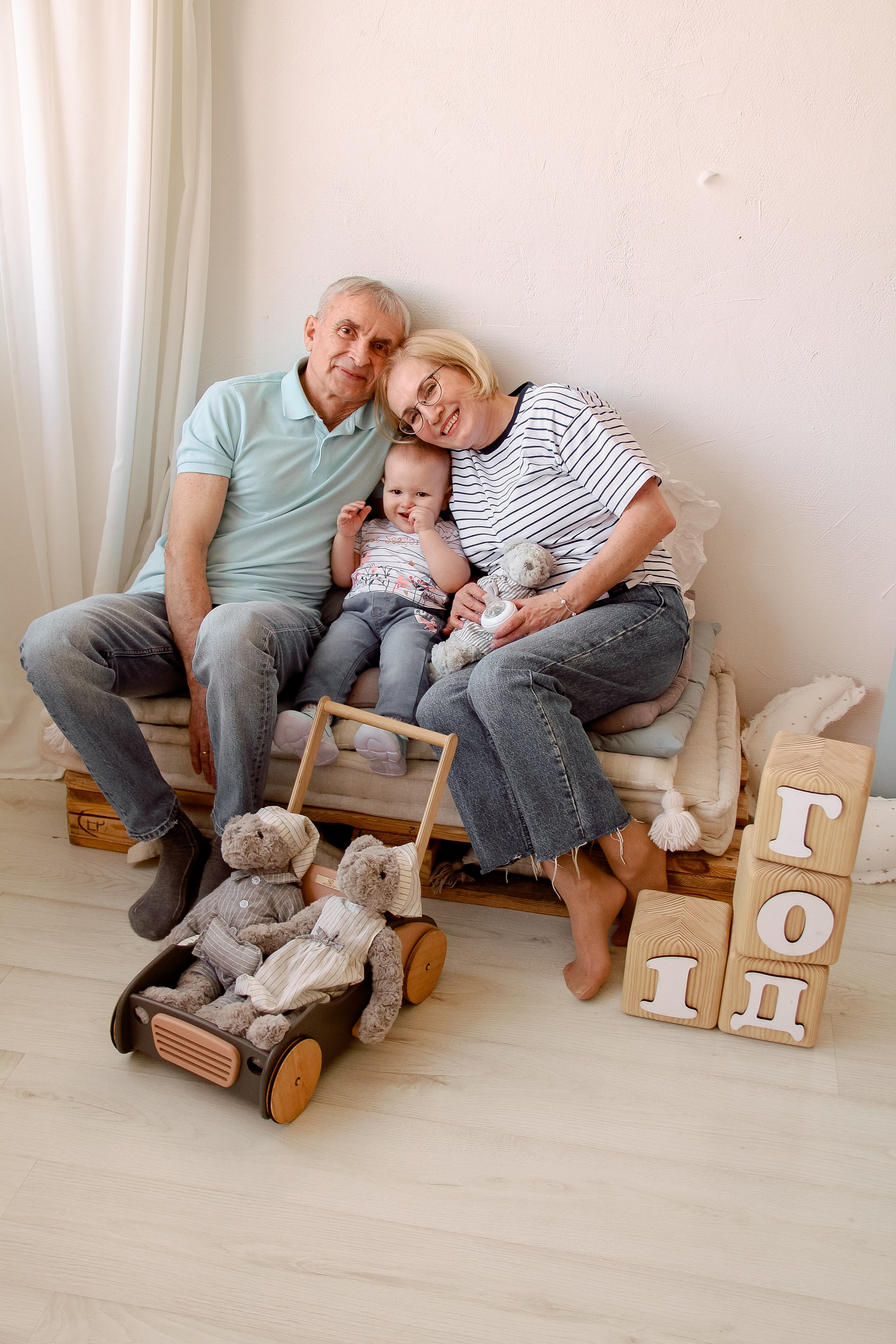 Семейная история Анастасии и Владимира. Семейный фотодуэт Ирина и Николай Власьевы. Фотосессии в Новосибирске