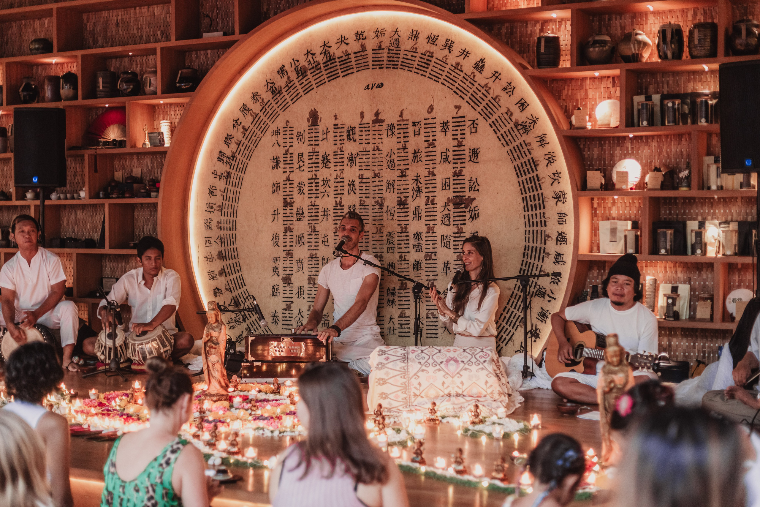 Navaratri w Bhakti Bliss at Dragon tea temple. Мариам Багдасарян