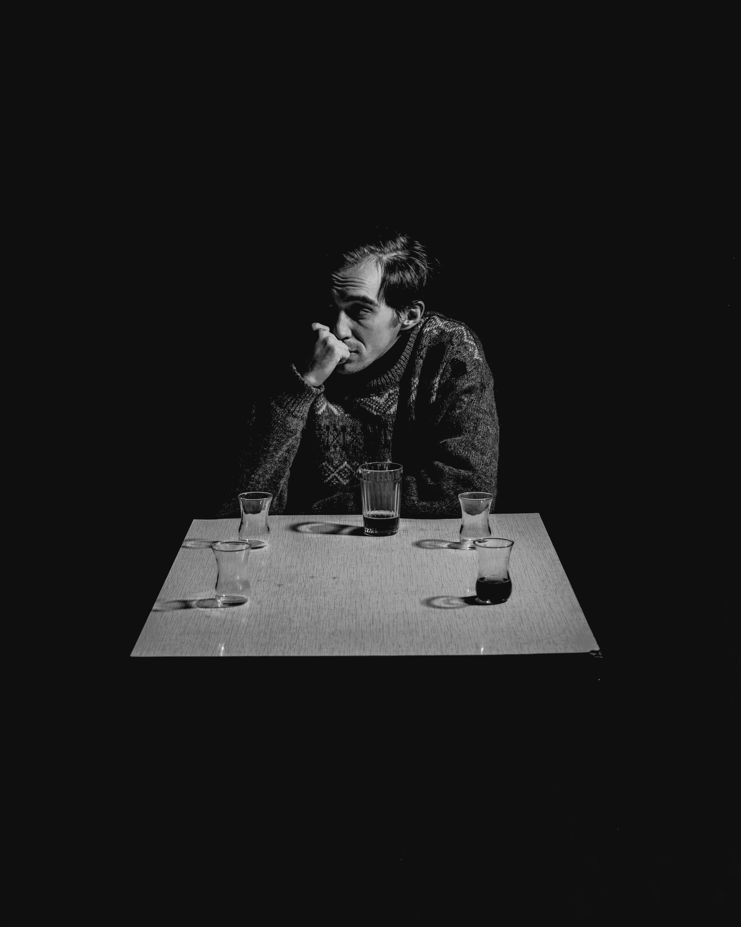 Павел — Алкоголь мой друг, алкоголь мой враг. Индивидуальный фотограф в Москве