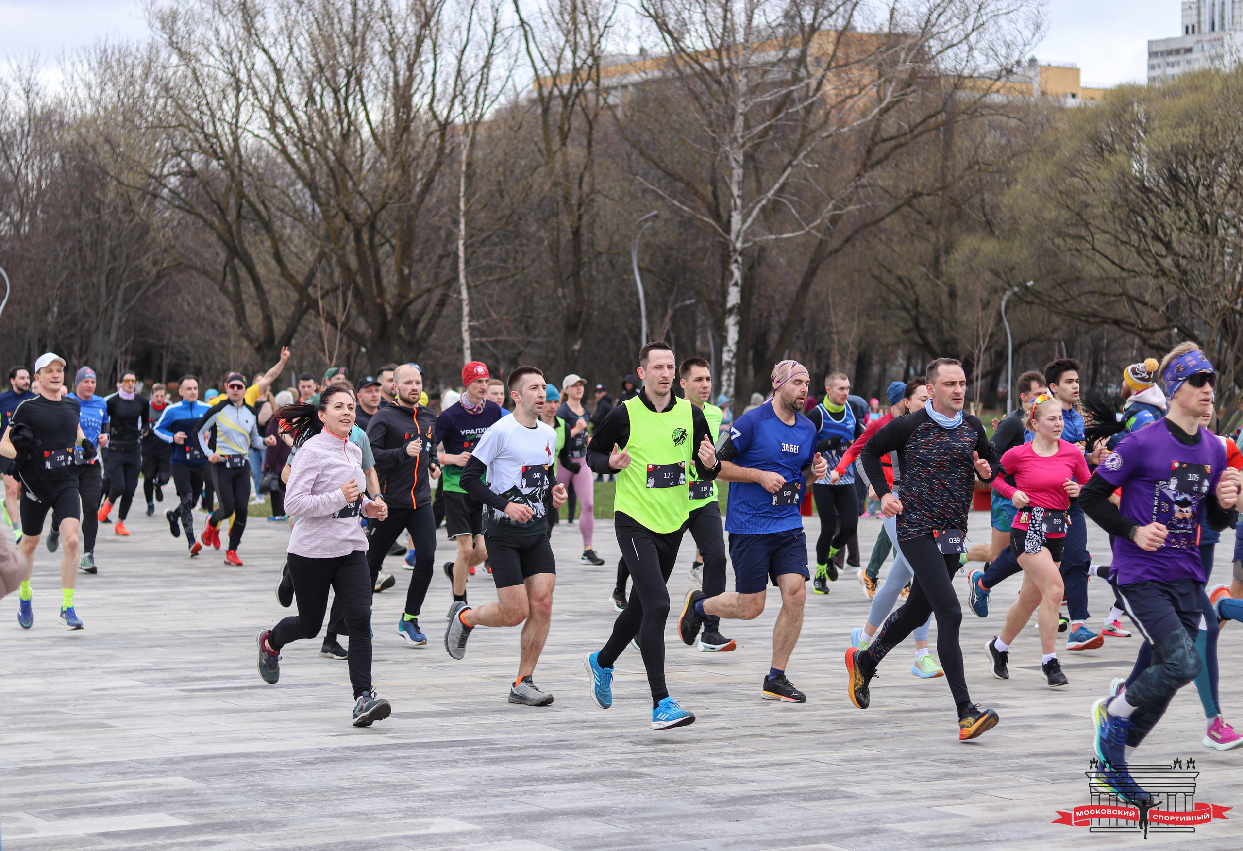 Московский Спортивный «КОСМИЧЕСКИЙ RUNOFF». Ивентный фотограф в Санкт-Петербурге Олег Комков