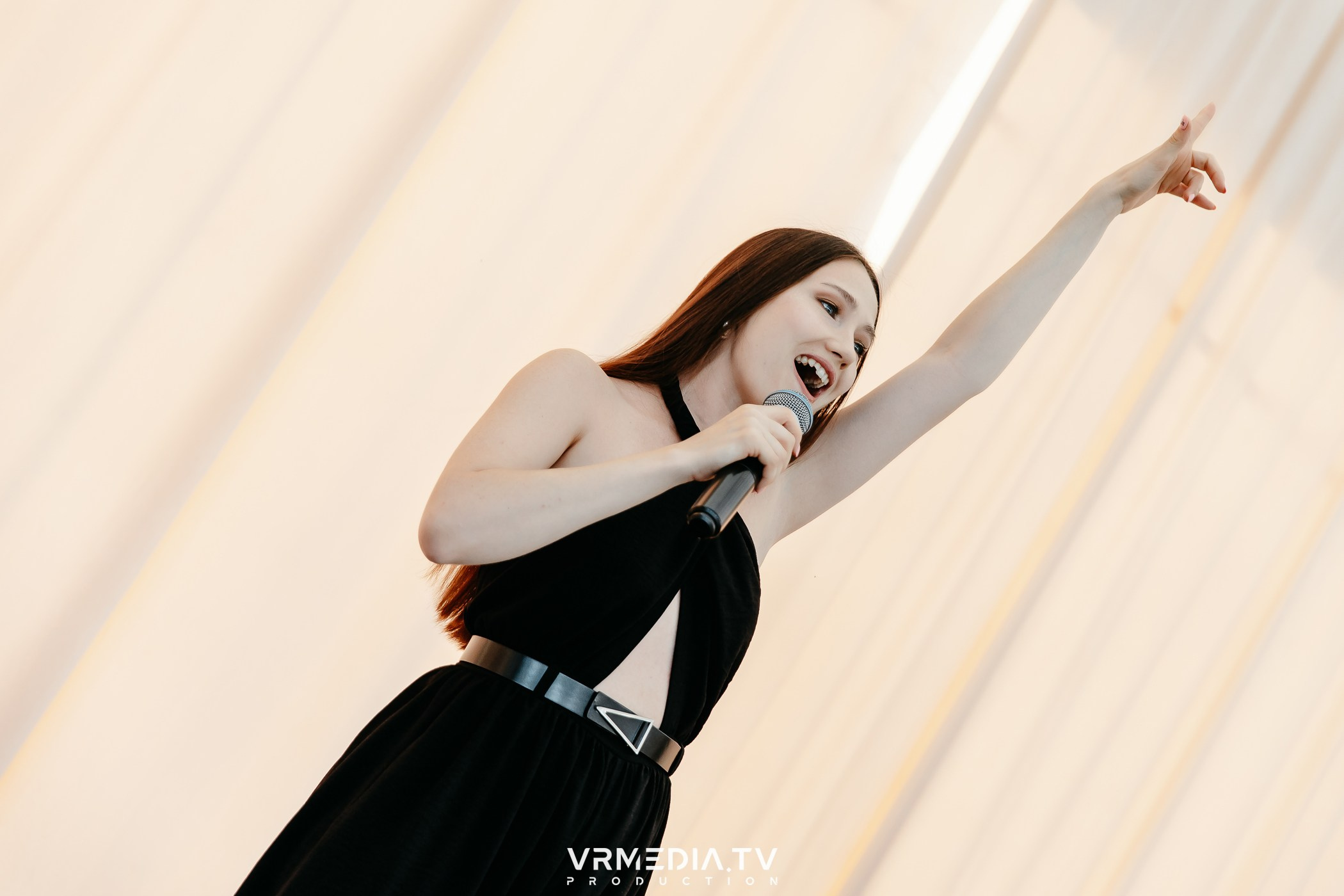 WANNA DANCE в ресторане «Империя»