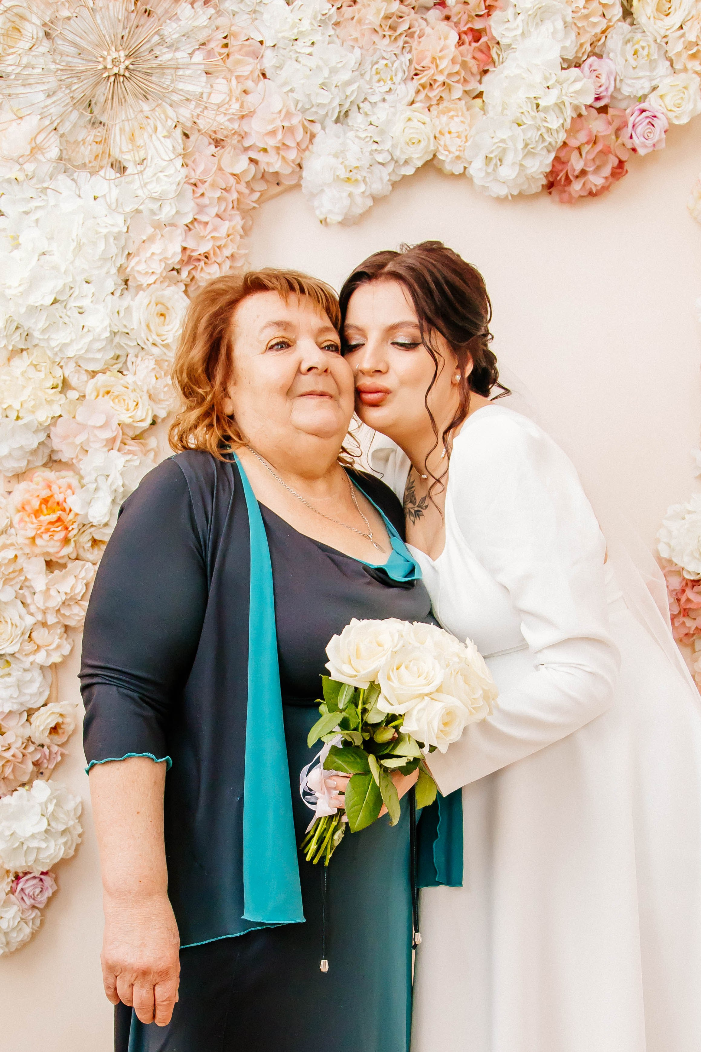 Дворец бракосочетания. Рыжова Тамара