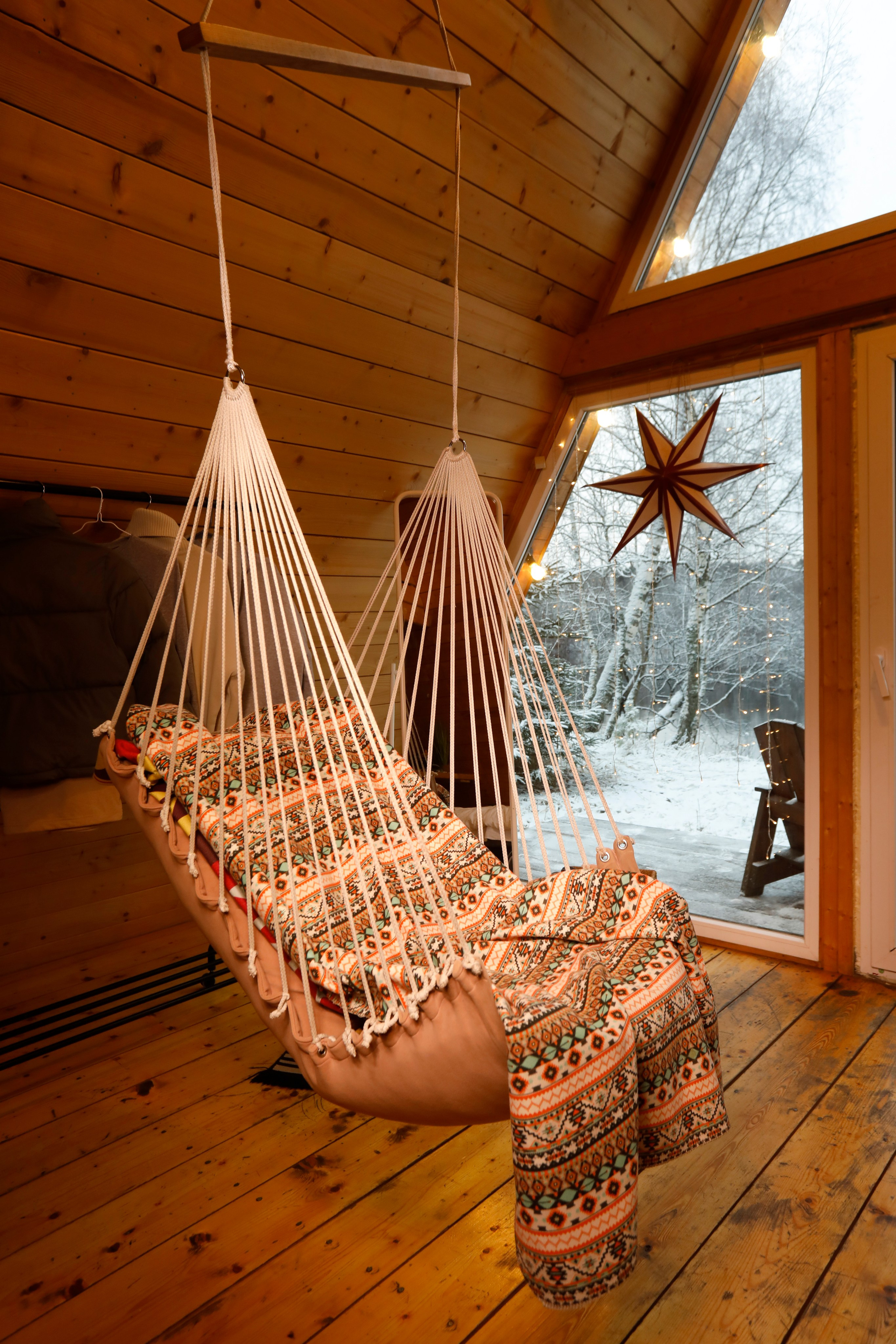 Boho Camp. Elizabeth Marriott