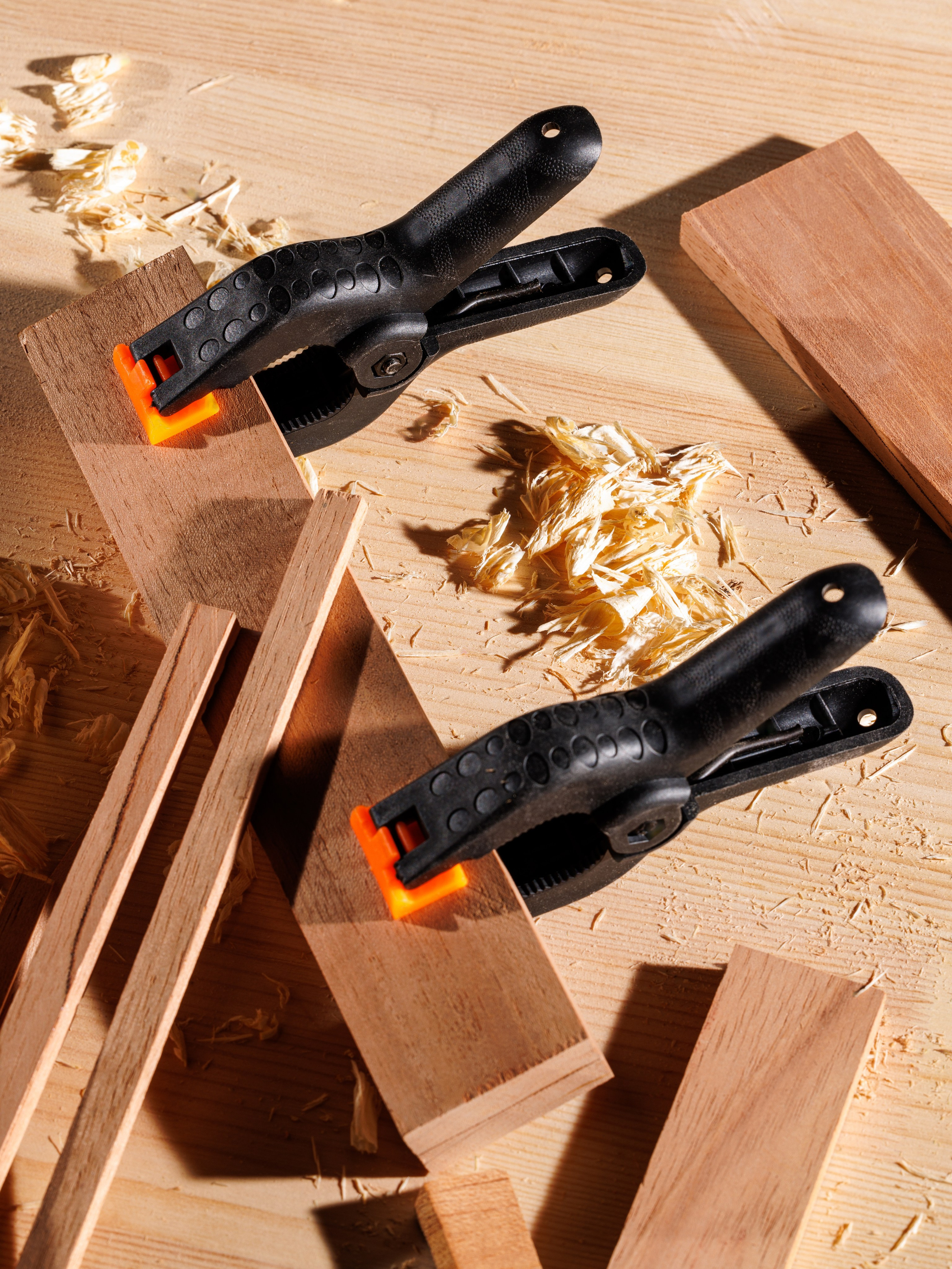 Струбцины в мастерской. Сергей Шестов фотограф из Нижнего Новгорода