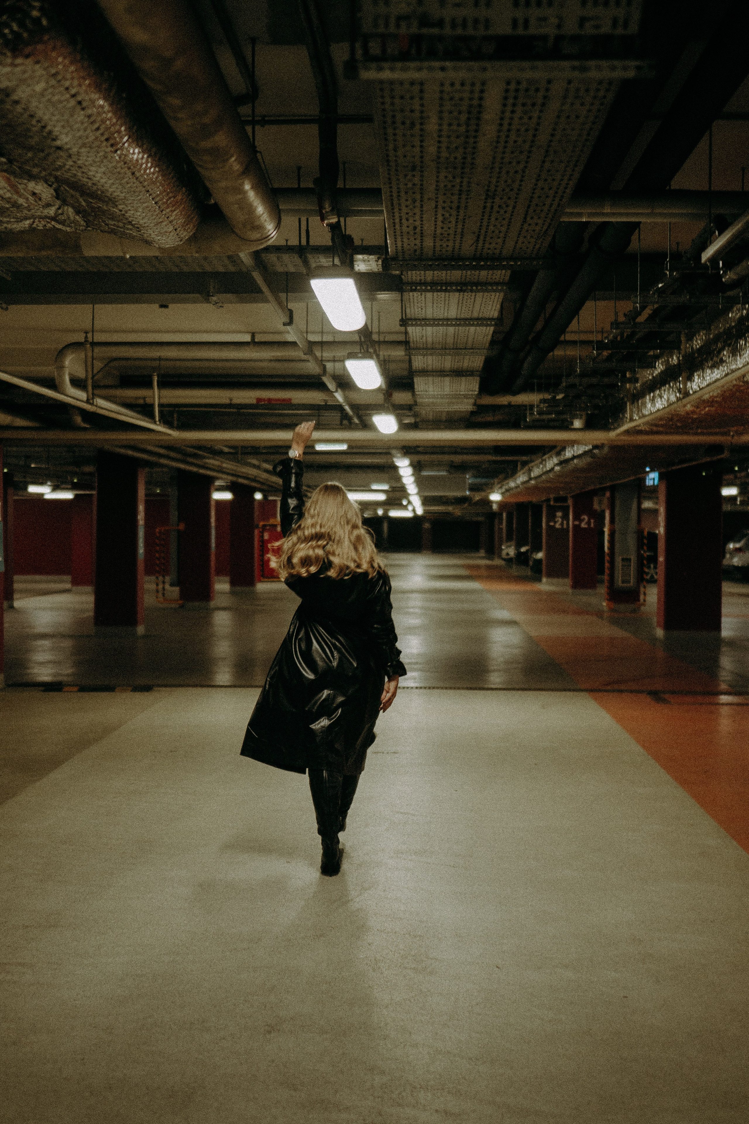 НА ПАРКОВКЕ. Профессиональный фотограф, Санкт-Петербург — Виктория Богомолова