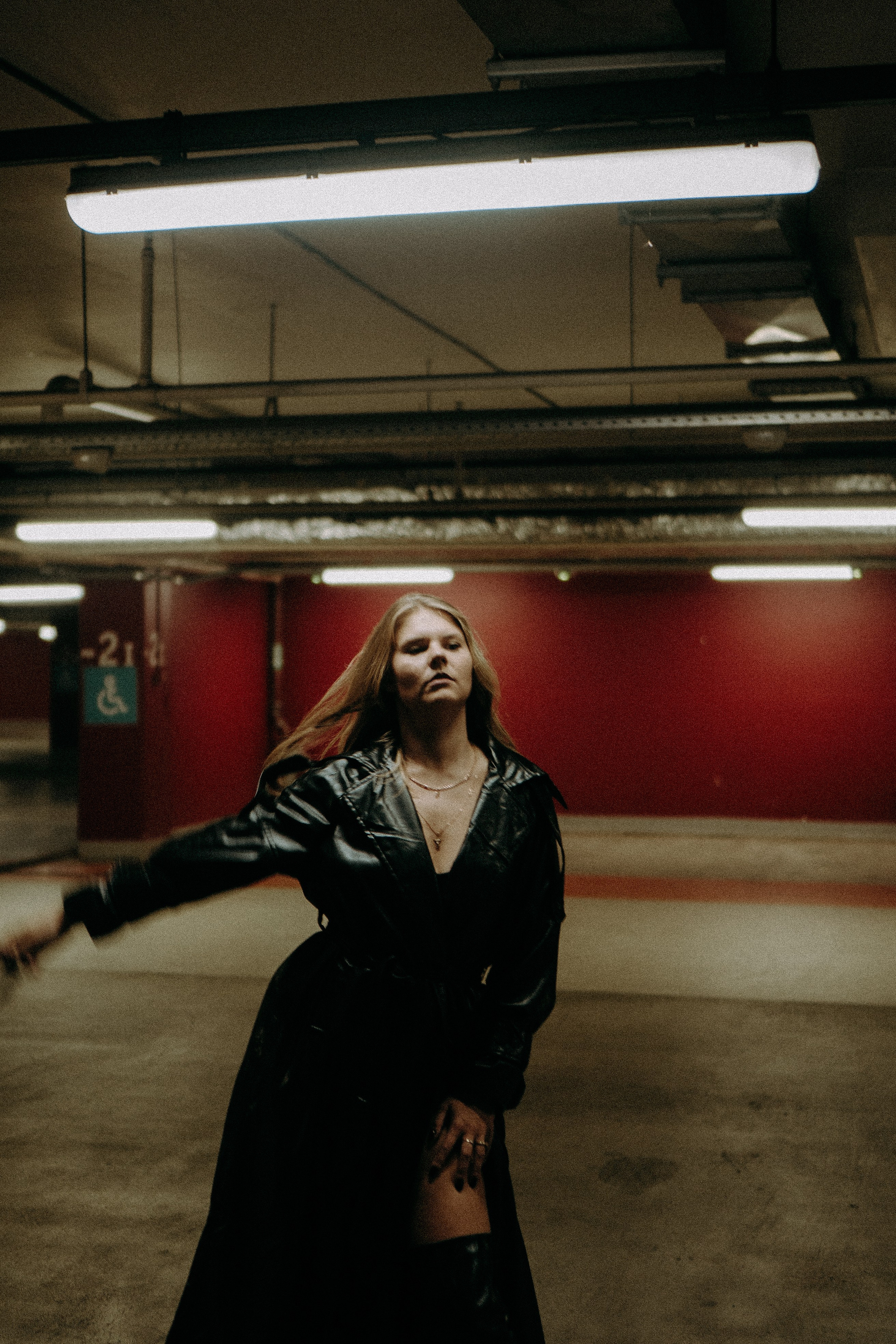 НА ПАРКОВКЕ. Профессиональный фотограф, Санкт-Петербург — Виктория Богомолова