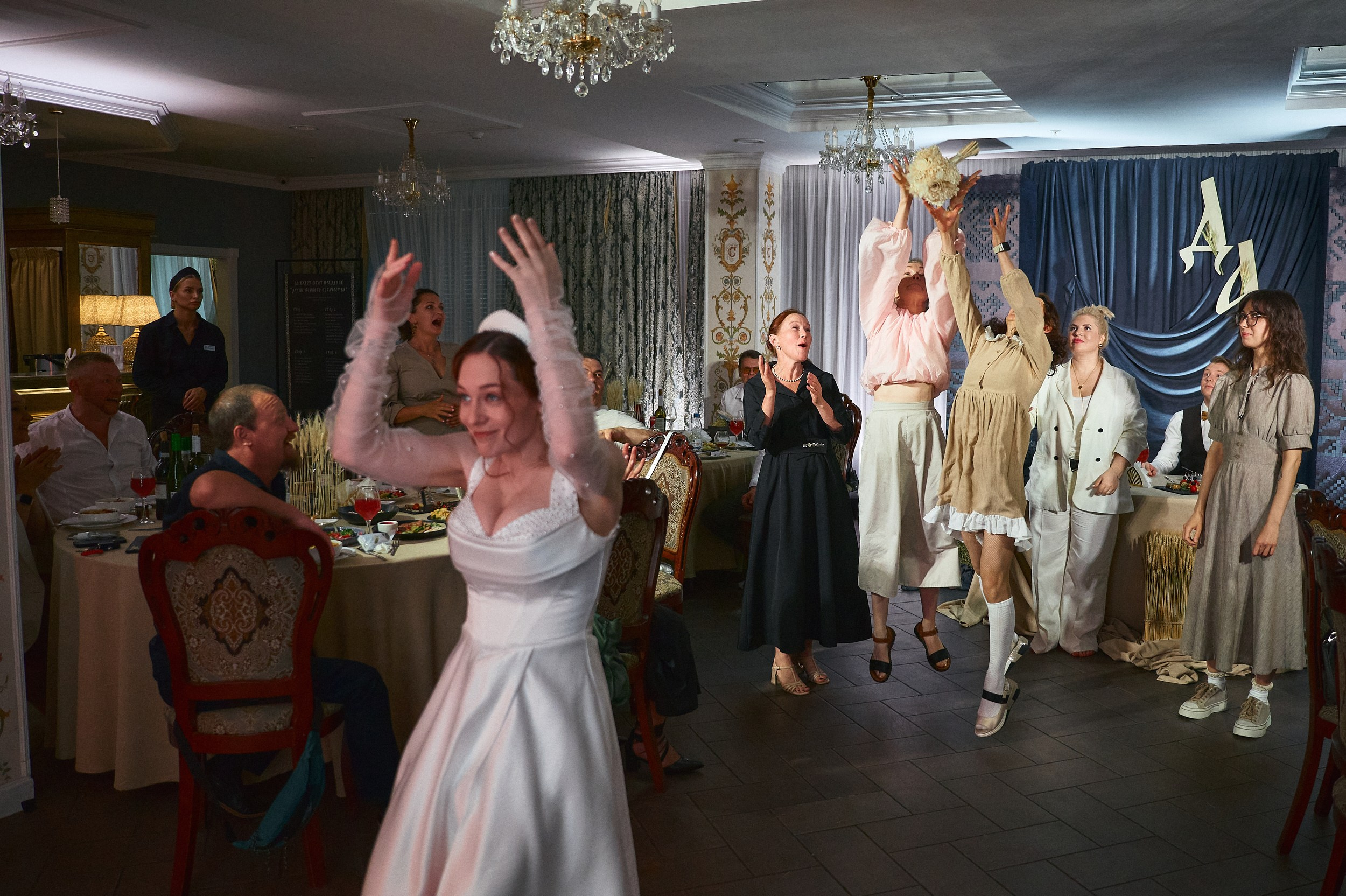 Денис и Алена. Театр, Рустик, Синий… 2025. Не только свадебный фотограф Чеглаков Алексей