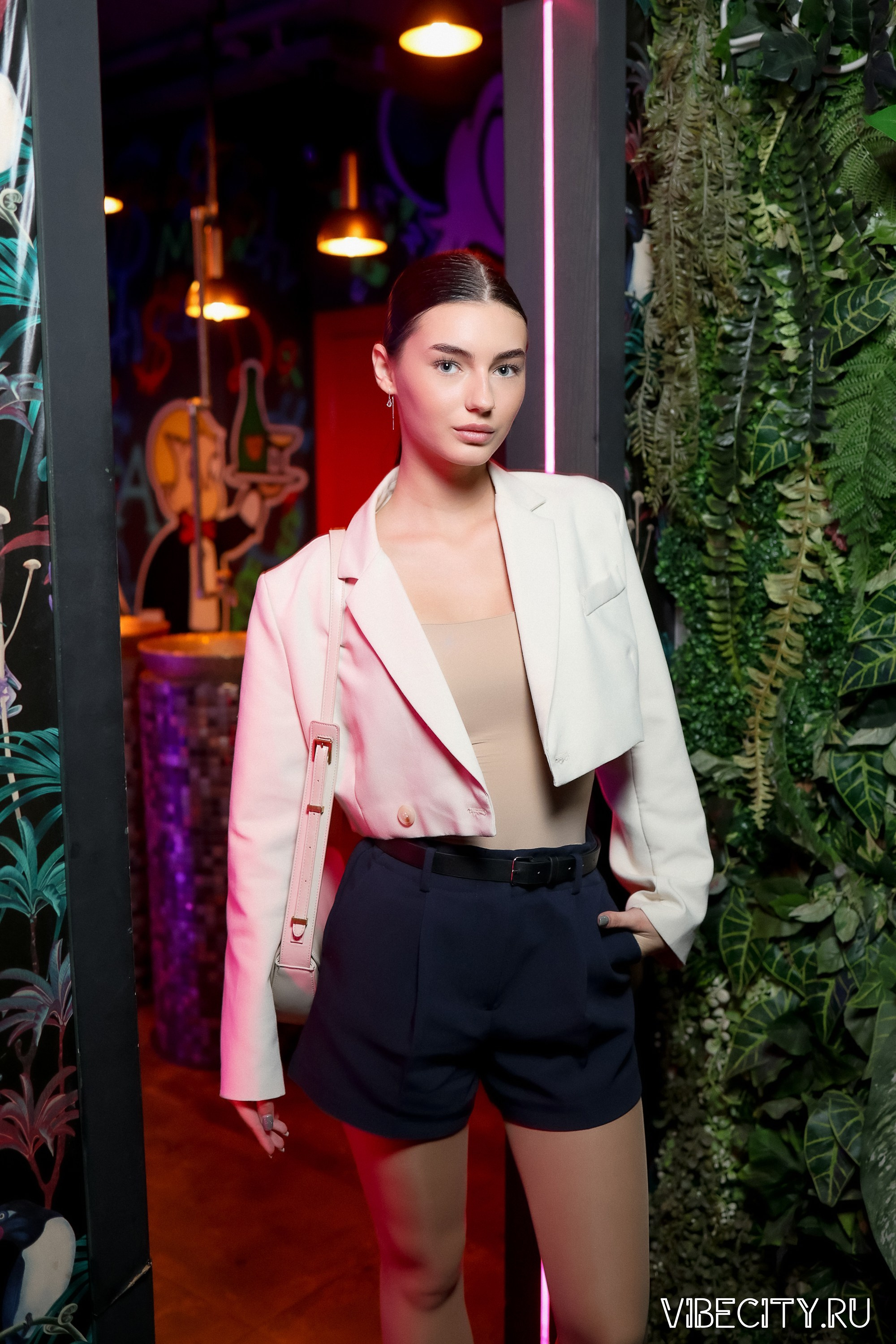 DOUBLE U. VIBECITY.RU Вайб Сити Ру Фоторепортажи Фотоотчеты Калининград