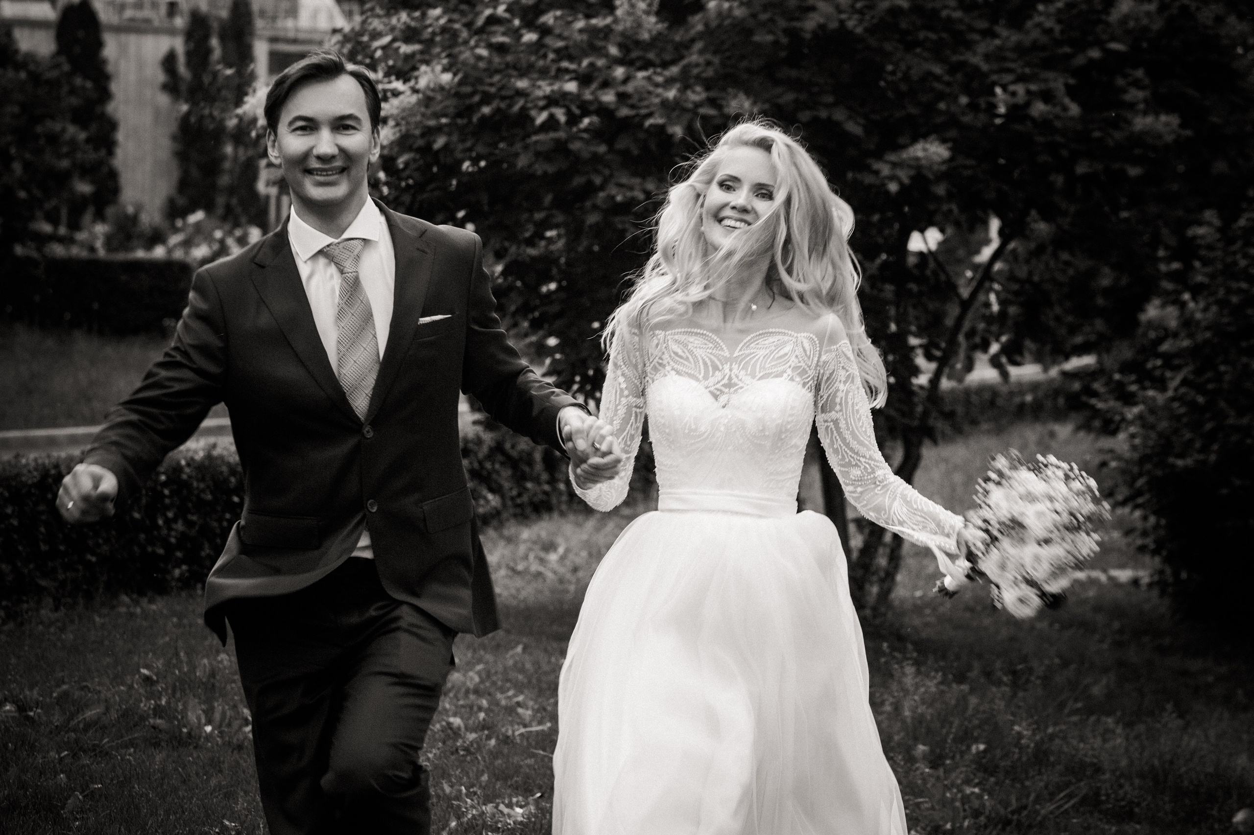 Свадебная фотосессия на ВДНХ. Свадебный и семейный фотограф в Москве и Подмосковье Лариса Козлова