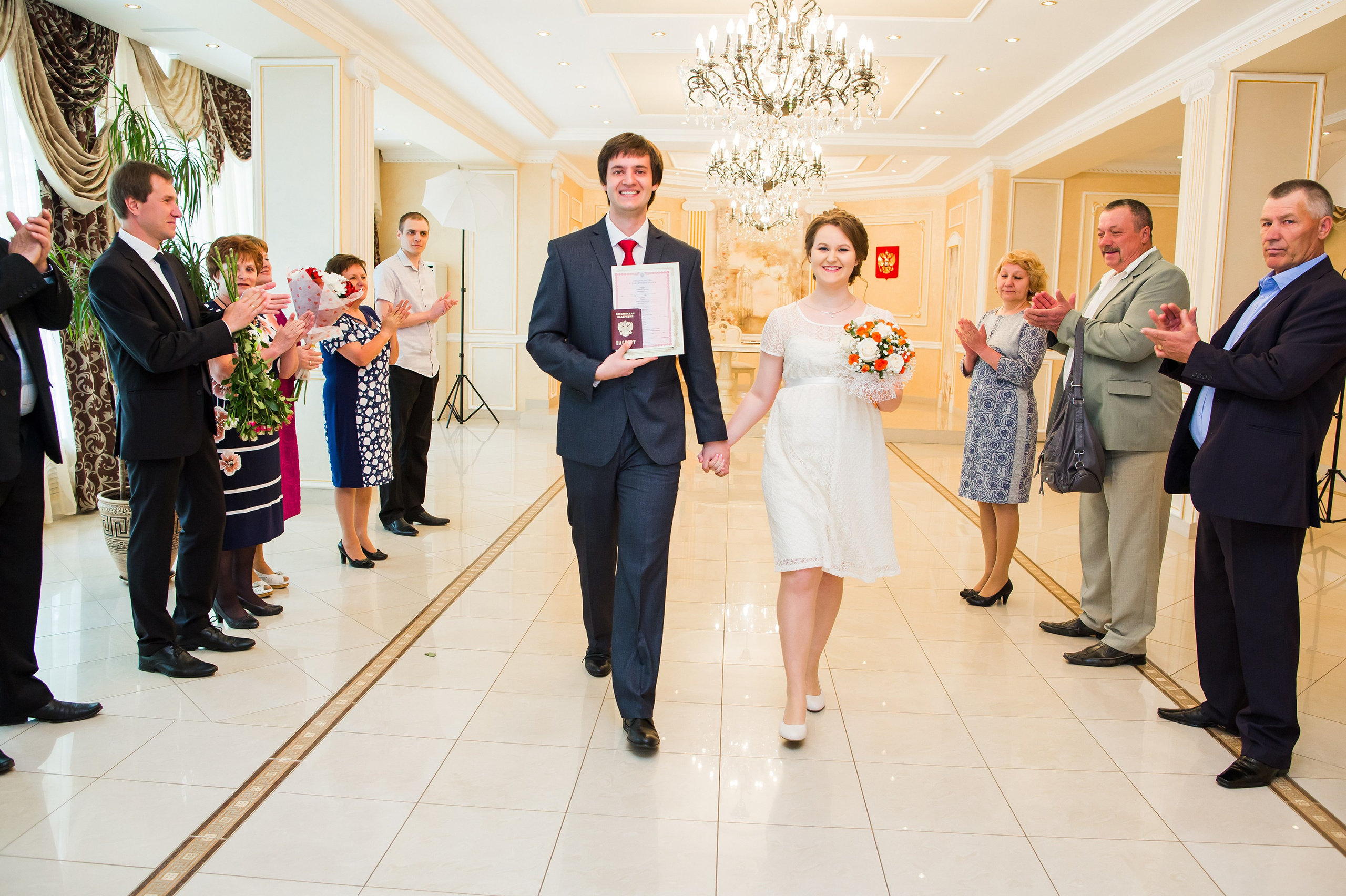 Саша и Лена. Репортажный, семейный и детский фотограф в Пензе и Заречном Арина Ермилова. Картины барельеф на заказ