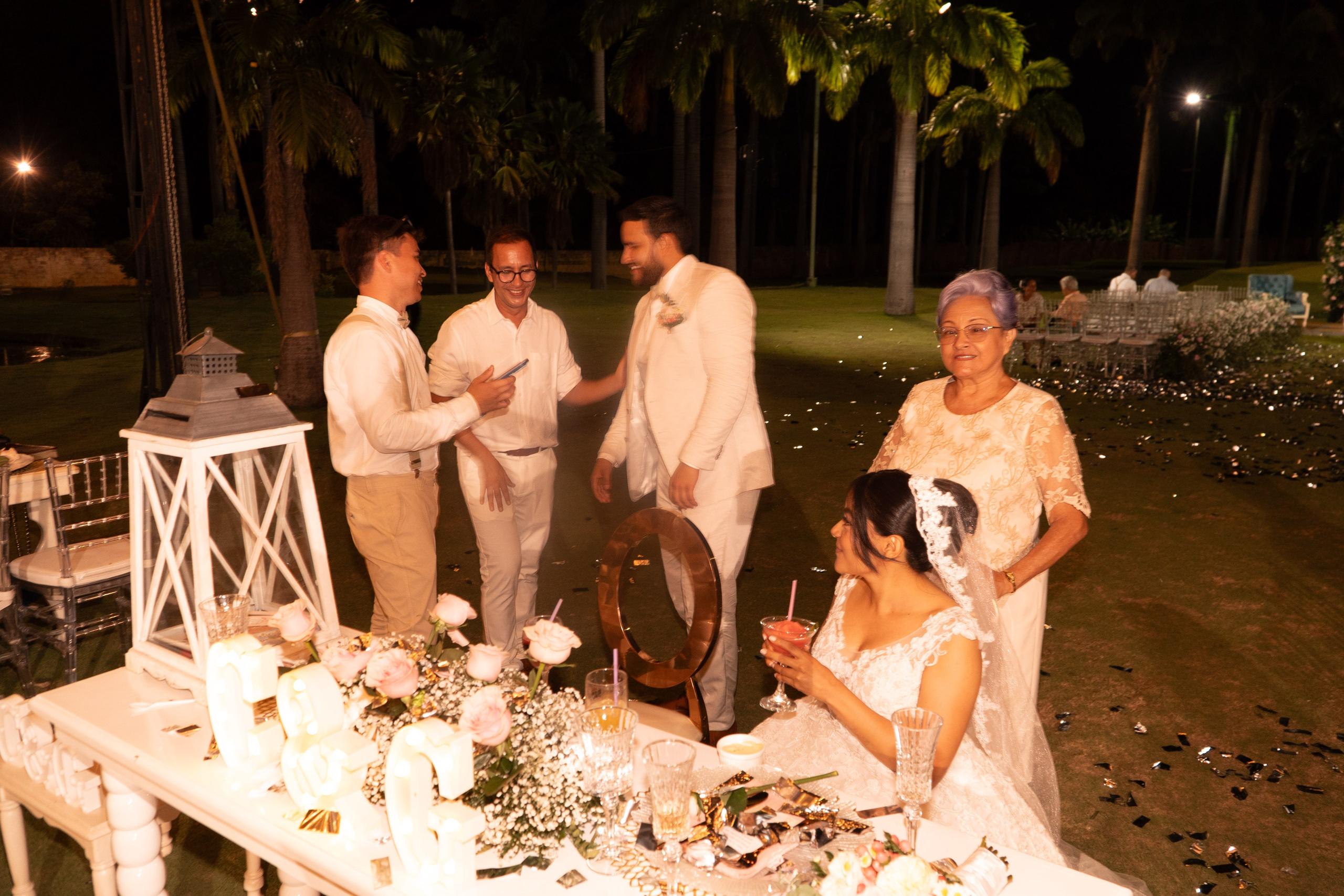 Carola & Gerson. Wedding Photographer in Barcelona and Medellin