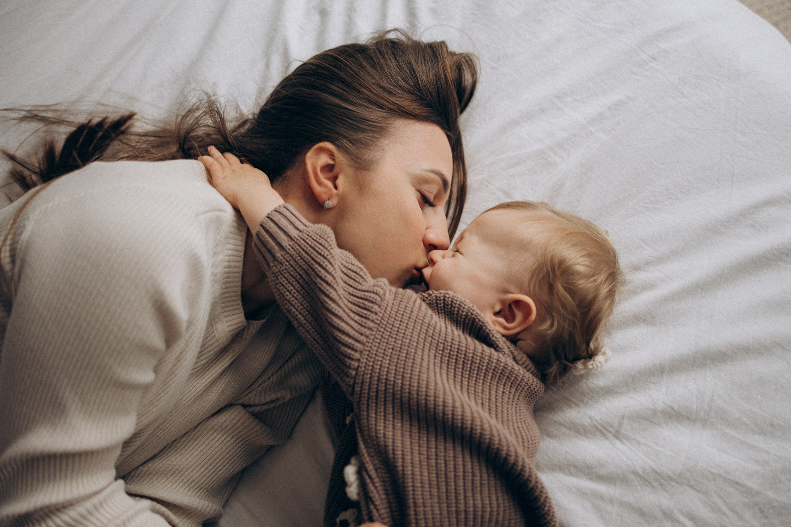 Семейная фотосессия Москва, семейный фотограф в Москве, семейная фотосессия, детский фотограф, семейная фотосессия в студии, фотосессия новорожденного, фотосессия с младенцем, фотосессия с малышом, мама и малыш