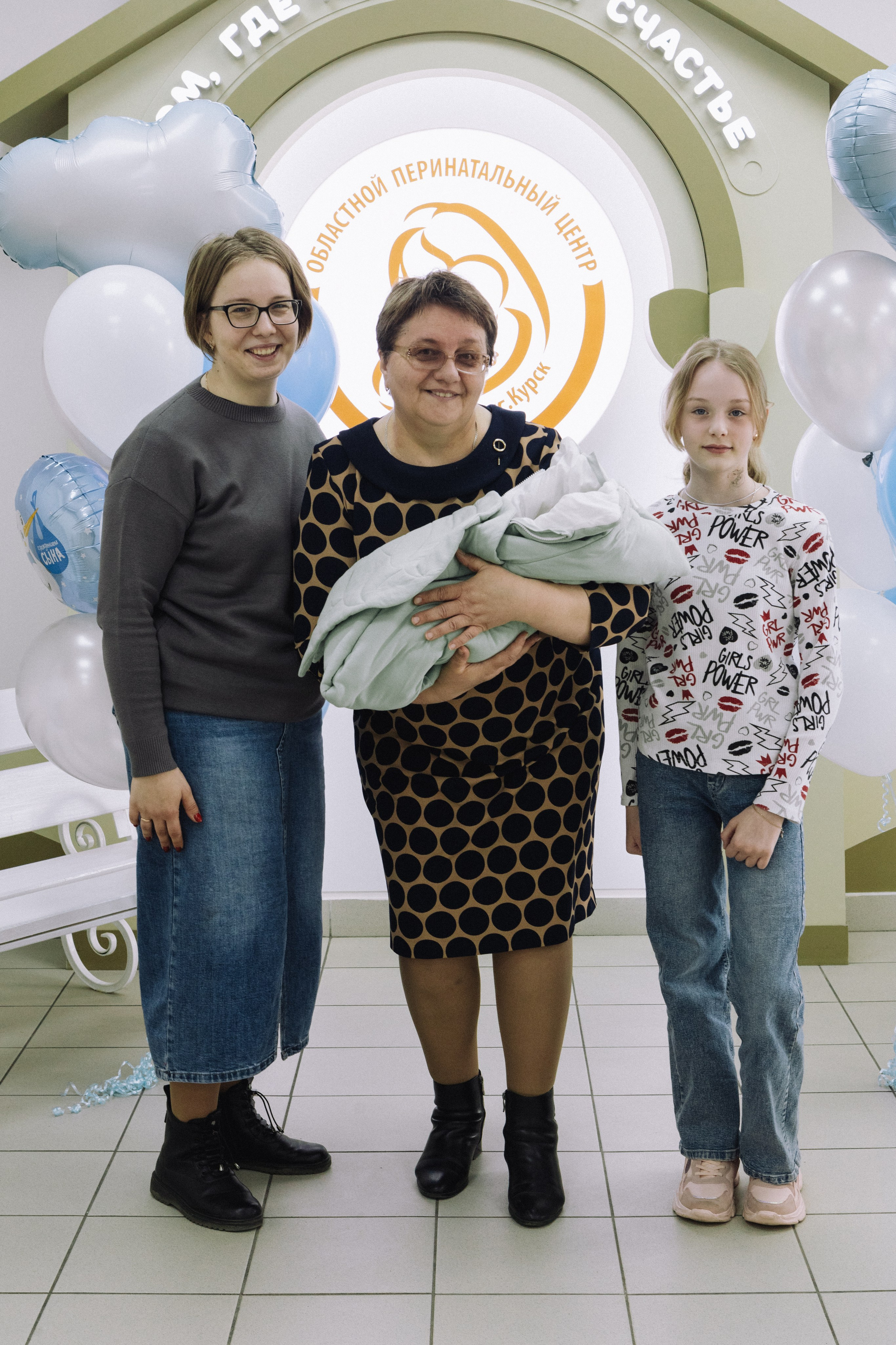 Выписка Яны и Ярослава. Фотограф в Курске Смирнов Евгений