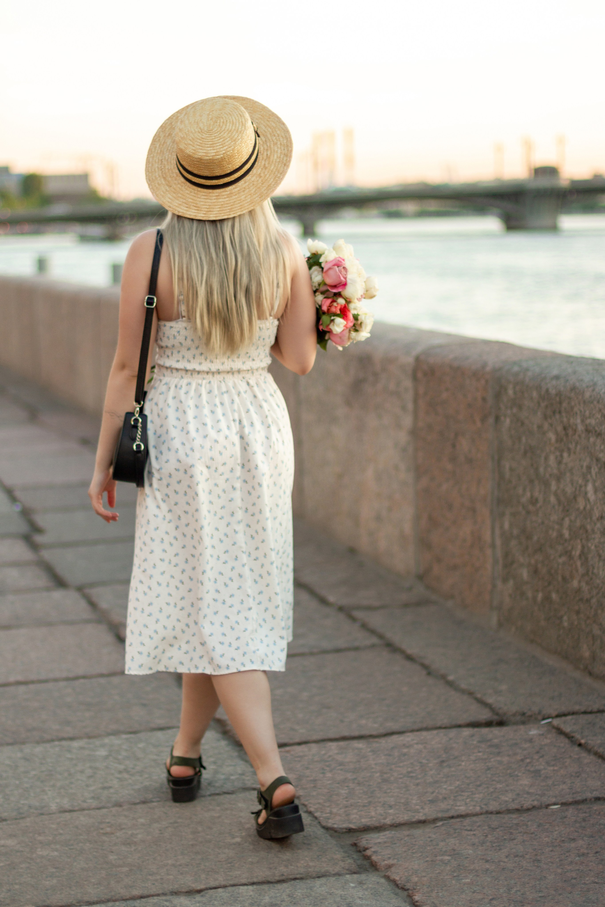 Городская романтика с Аней. Портретный и семейный фотограф в Санкт-Петербурге Ульяна Жукова