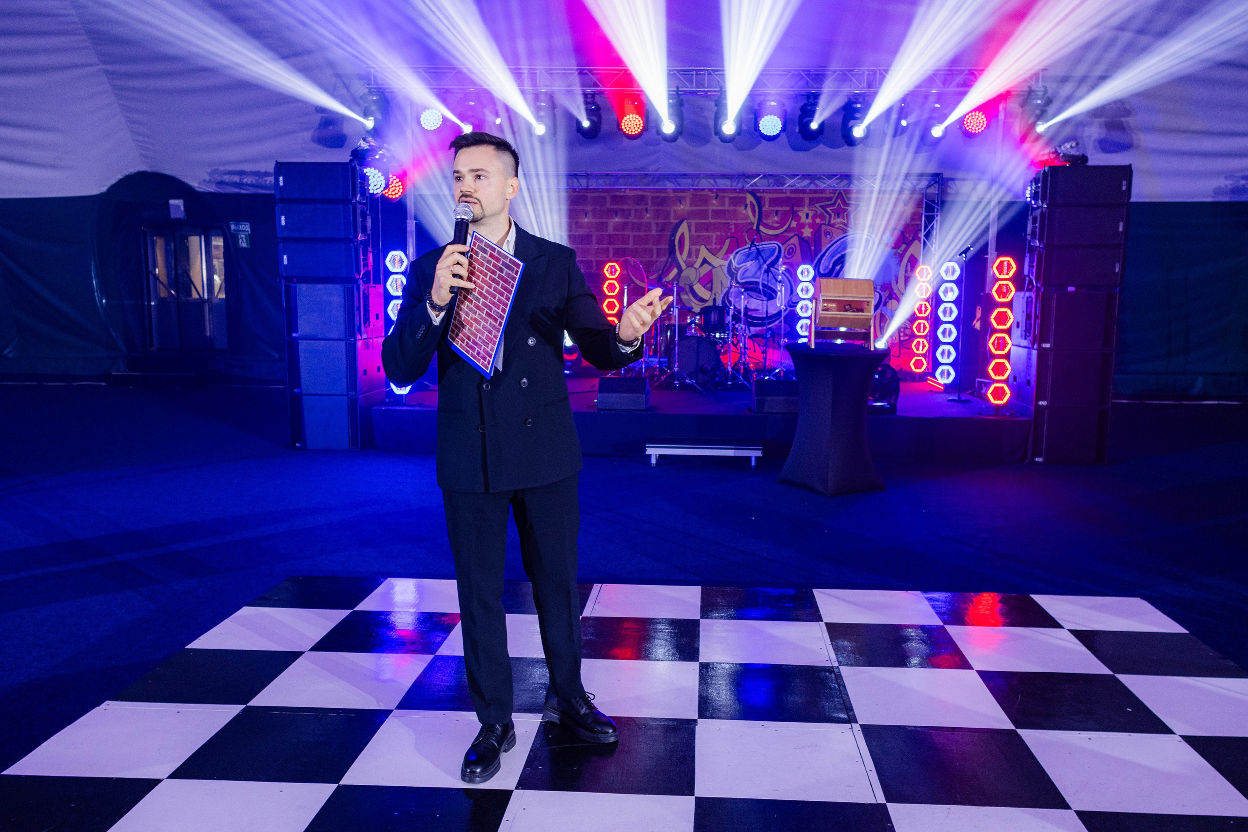 Корпоративы. Ведущий мероприятий Москва и МО