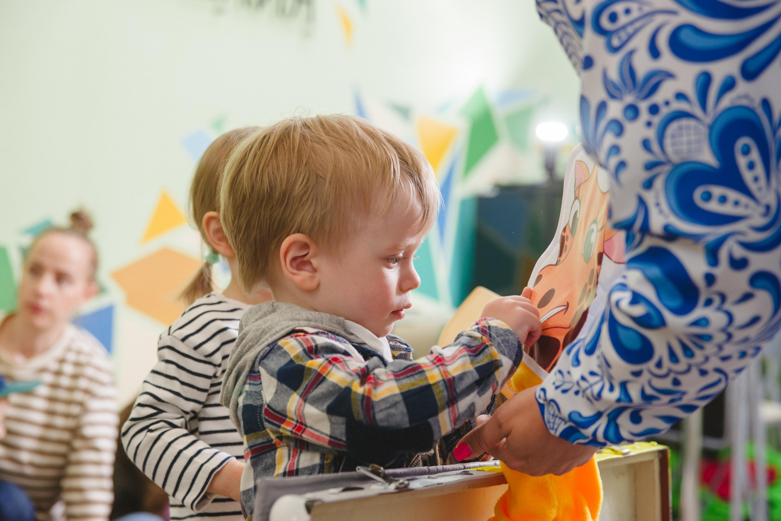 Бэби-театр «Ананасик». Фотограф в детский сад в Екатеринбурге, выпускные альбомы Юлия Умерова