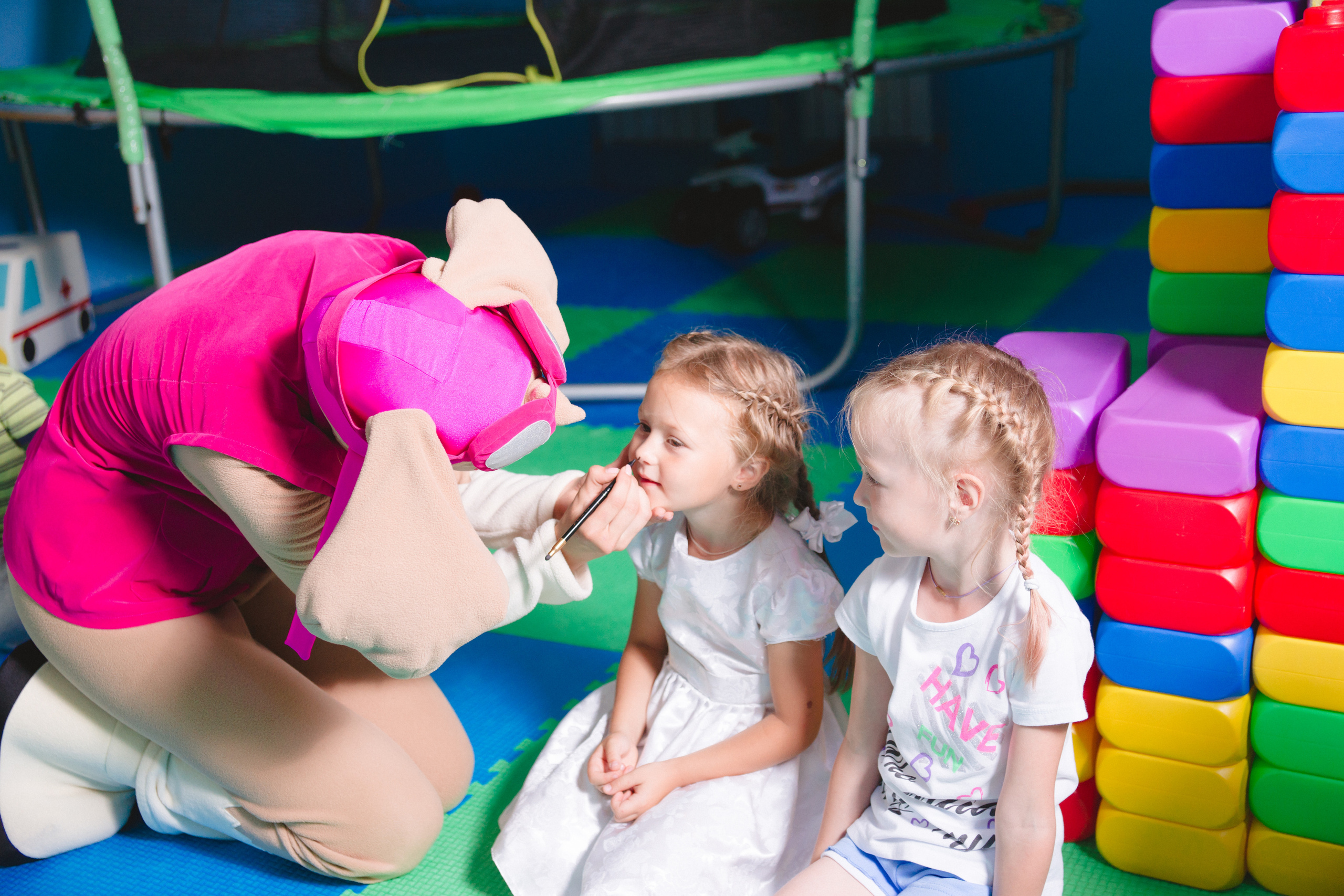 Репортаж дня рождения Оли. Фотограф в детский сад в Екатеринбурге, выпускные альбомы Юлия Умерова