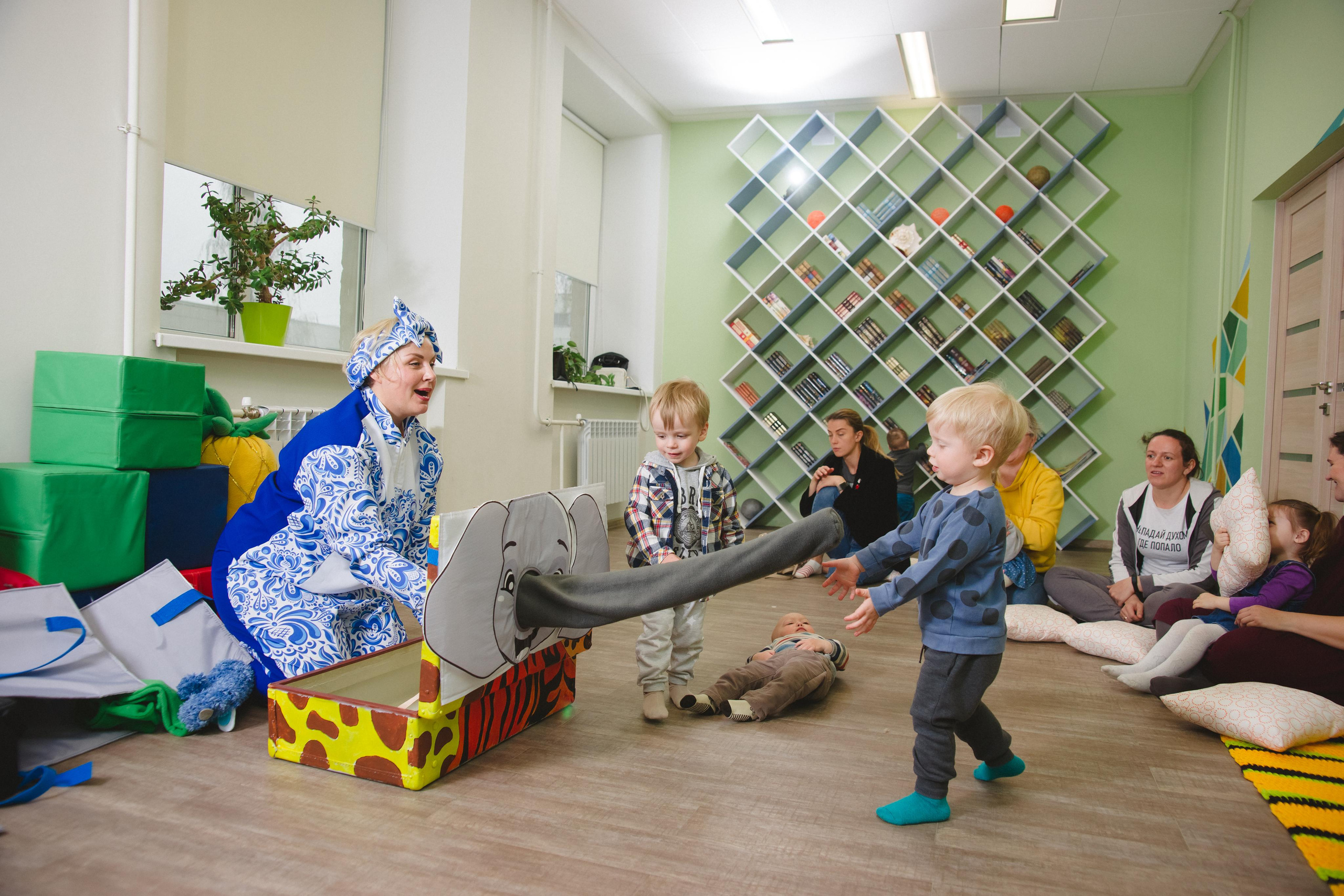 Бэби-театр «Ананасик». Фотограф в детский сад в Екатеринбурге, выпускные альбомы Юлия Умерова