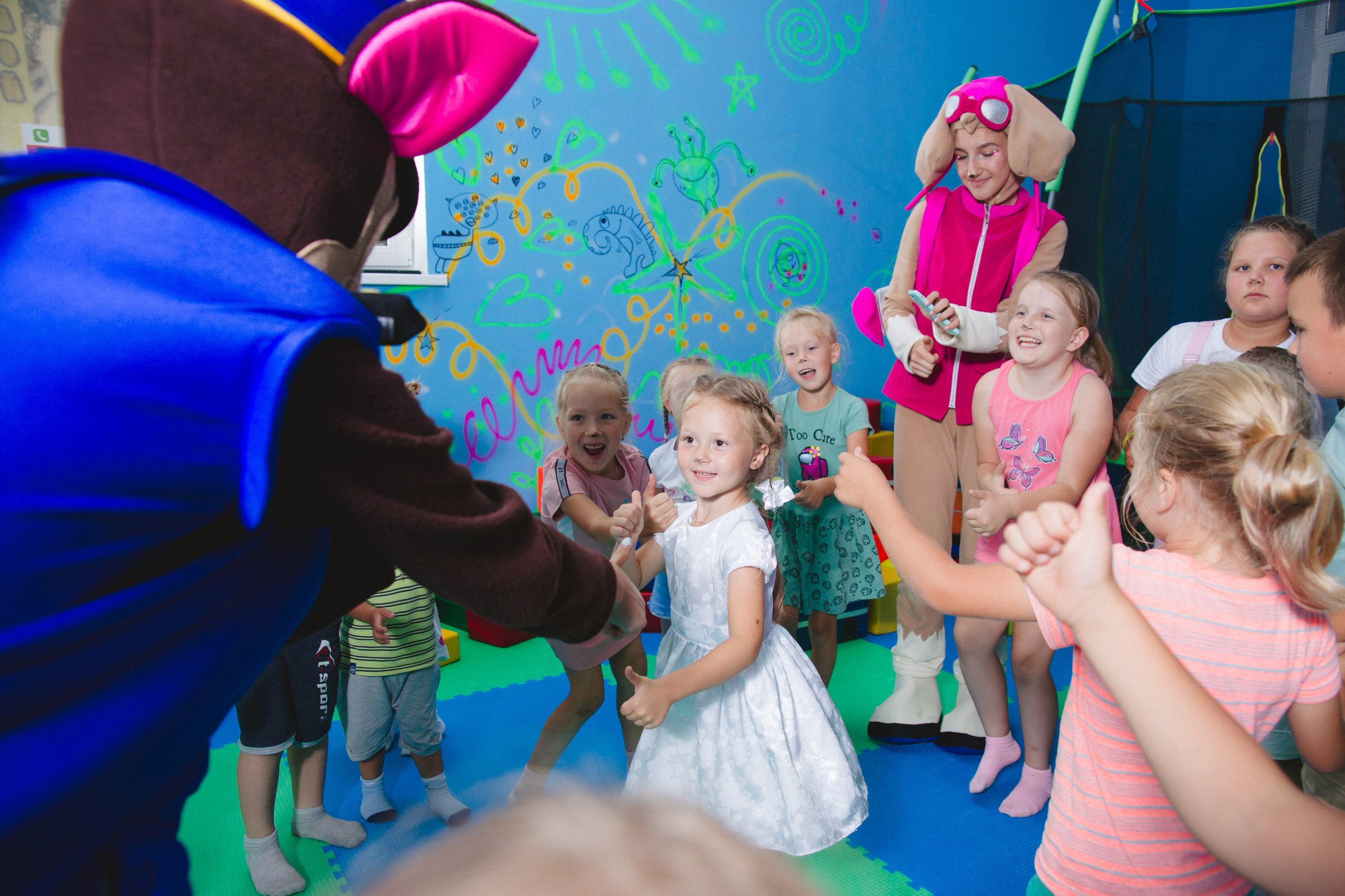 Репортаж дня рождения Оли. Фотограф в детский сад в Екатеринбурге, выпускные альбомы Юлия Умерова