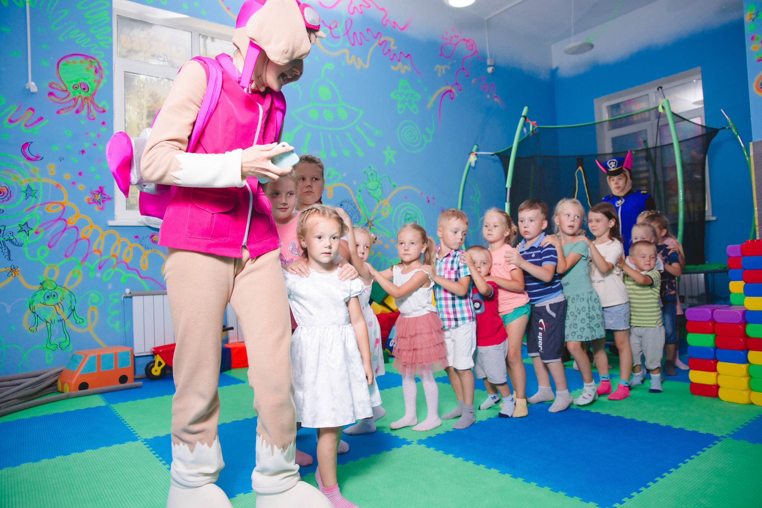 Репортаж дня рождения Оли. Фотограф в детский сад в Екатеринбурге, выпускные альбомы Юлия Умерова