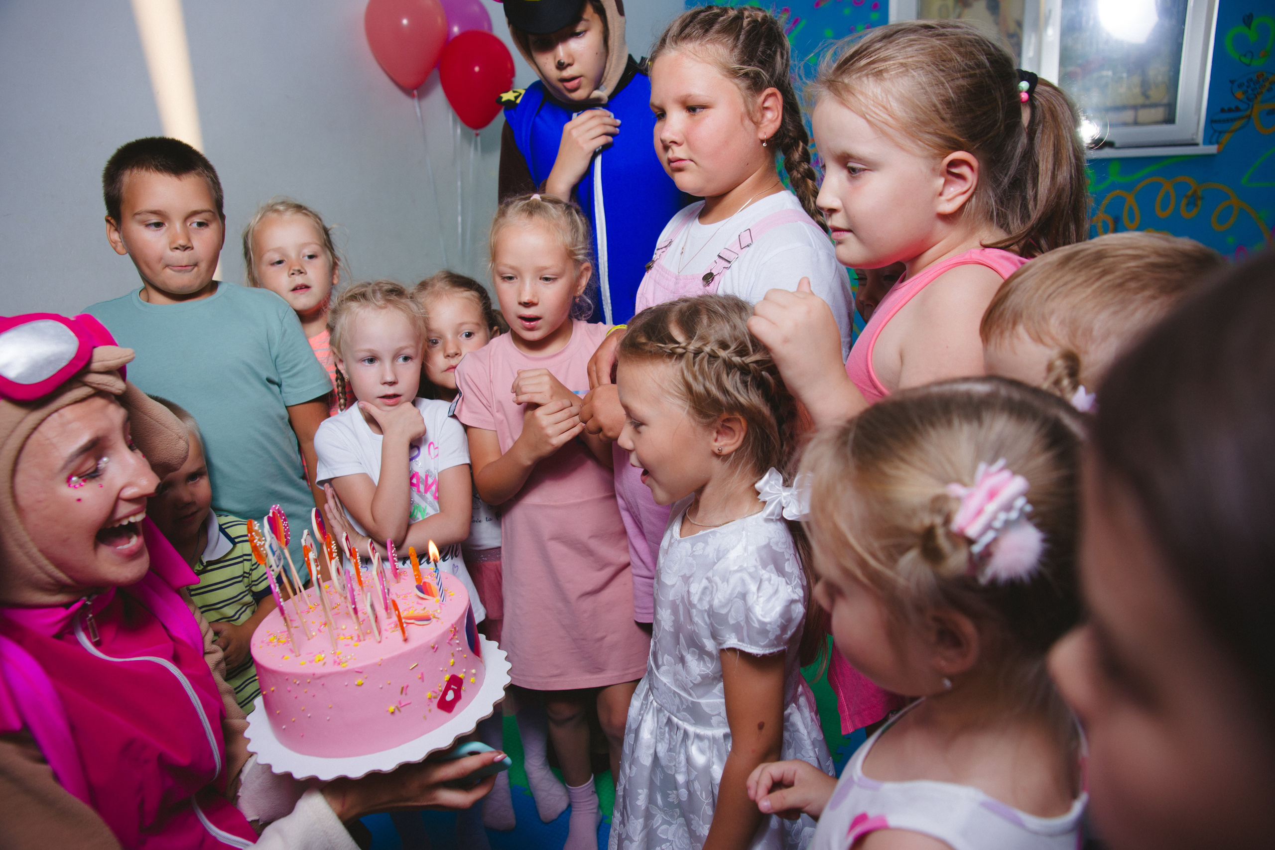 Репортаж дня рождения Оли. Фотограф в детский сад в Екатеринбурге, выпускные альбомы Юлия Умерова