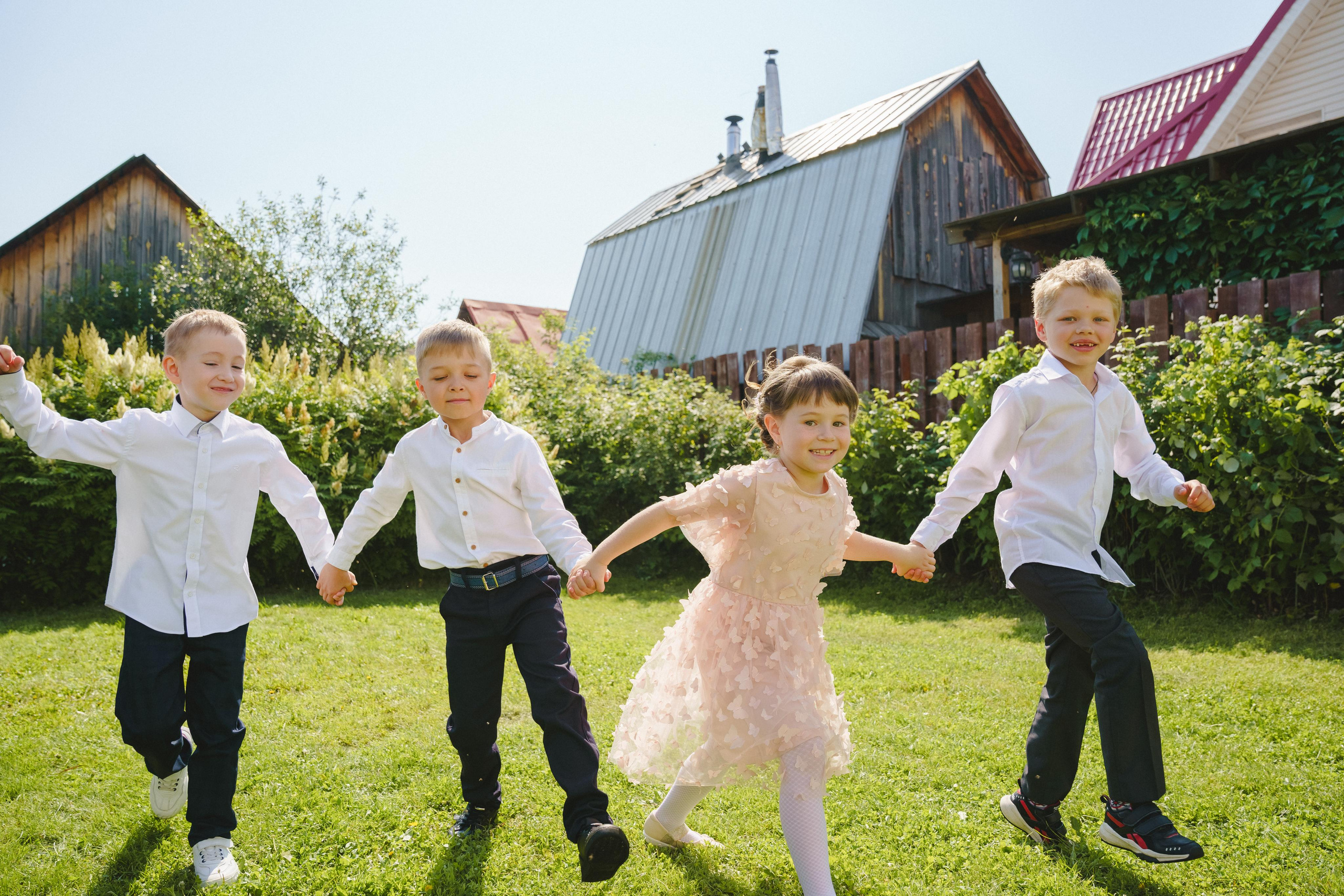 Выпускной частный детский сад «Лестница успеха». Фотограф в детский сад в Екатеринбурге, выпускные альбомы Юлия Умерова