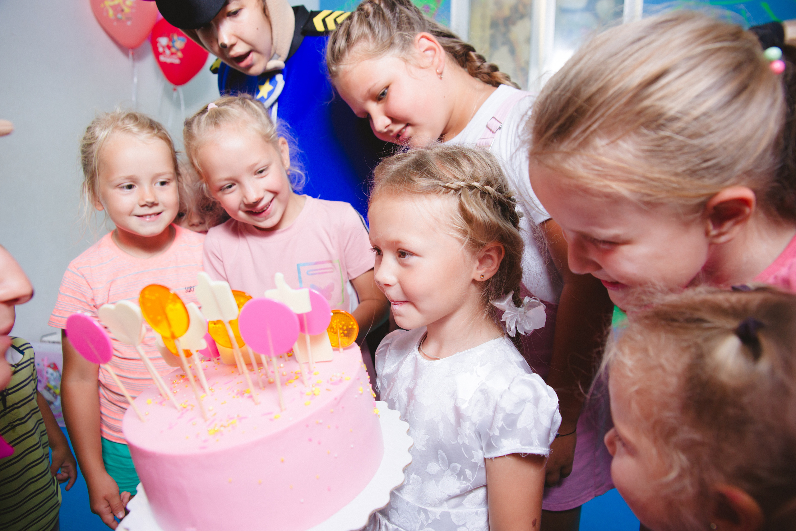 Репортаж дня рождения Оли. Фотограф в детский сад в Екатеринбурге, выпускные альбомы Юлия Умерова