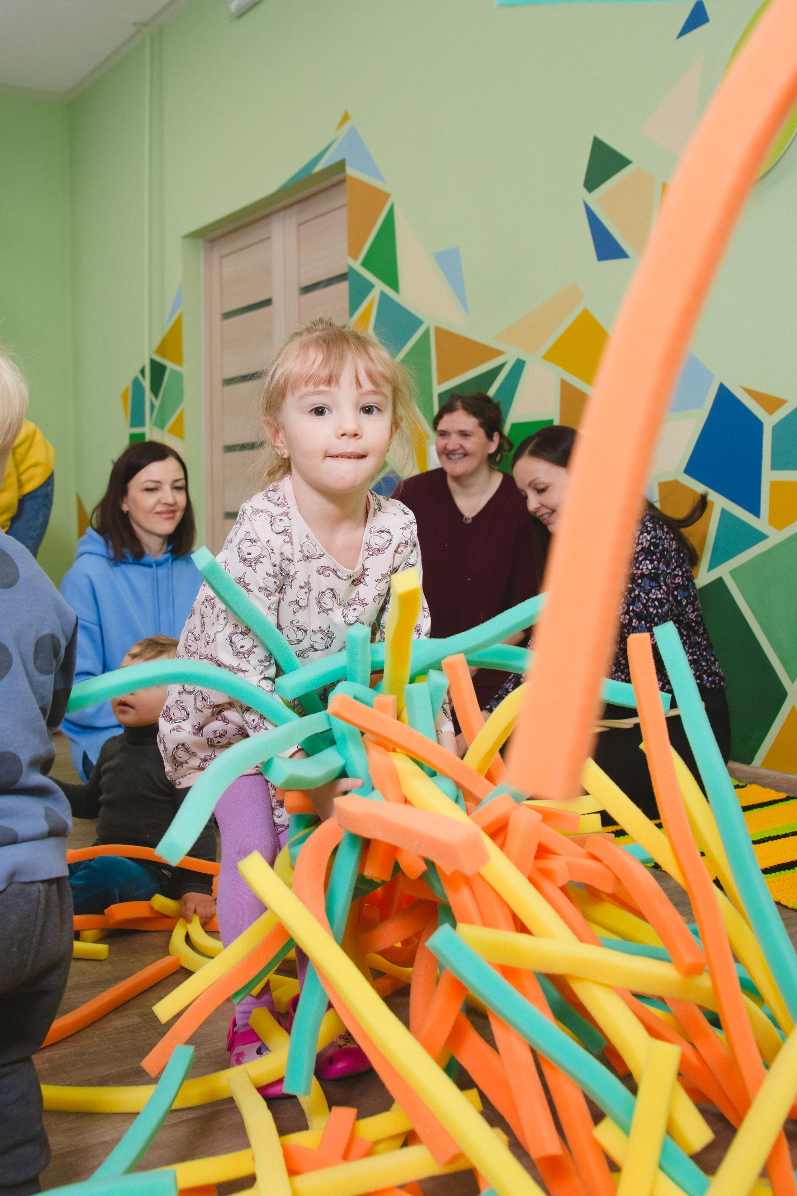 Бэби-театр «Ананасик». Фотограф в детский сад в Екатеринбурге, выпускные альбомы Юлия Умерова