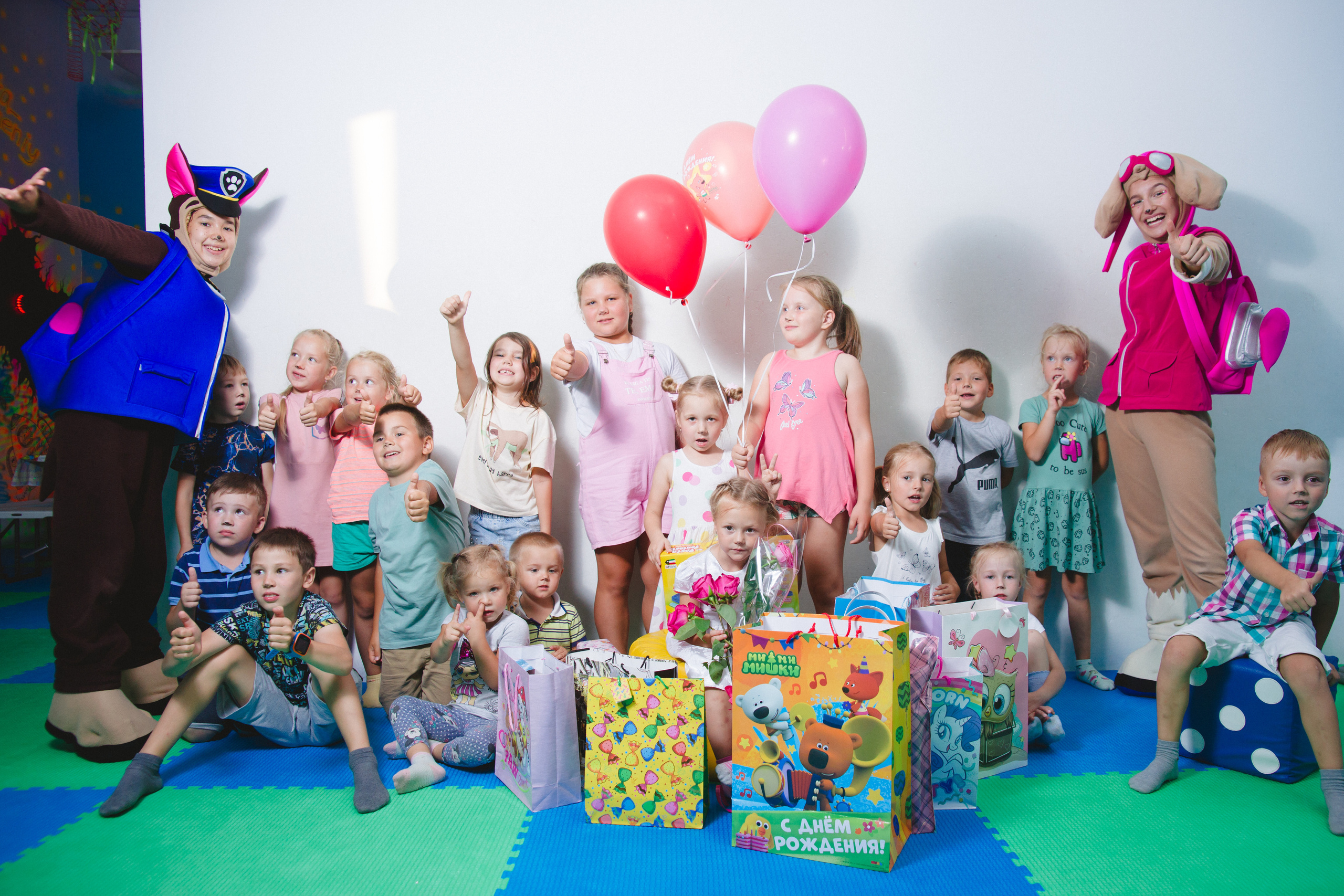 Репортаж дня рождения Оли. Фотограф в детский сад в Екатеринбурге, выпускные альбомы Юлия Умерова