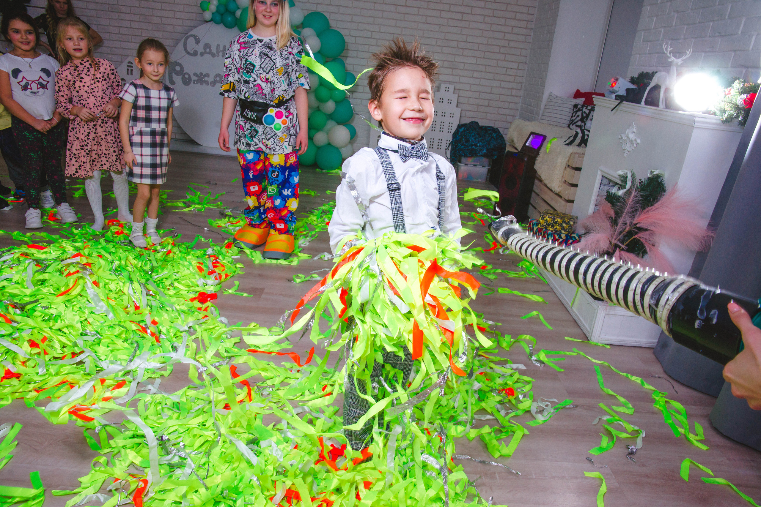 День рождения Платона. Фотограф в детский сад в Екатеринбурге, выпускные альбомы Юлия Умерова